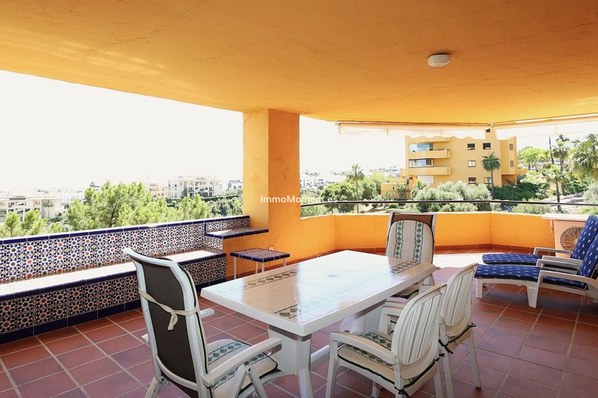Resale - Apartment - Estepona - Selwo