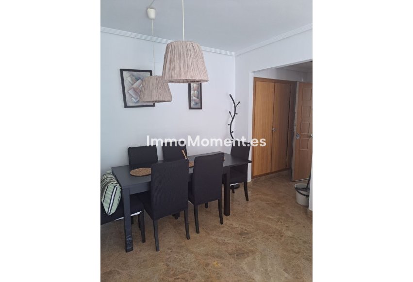 Resale - Apartment - Estepona - Selwo