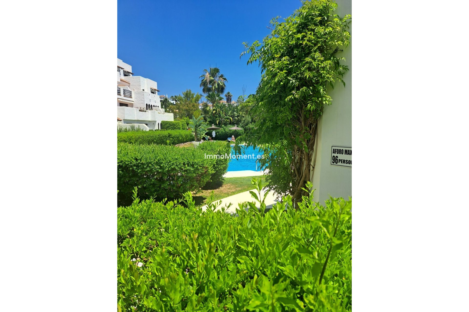 Resale - Apartment - Estepona - Selwo