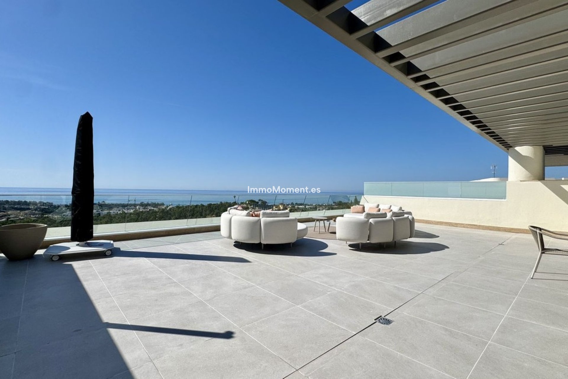 Resale - Apartment - Estepona - Selwo