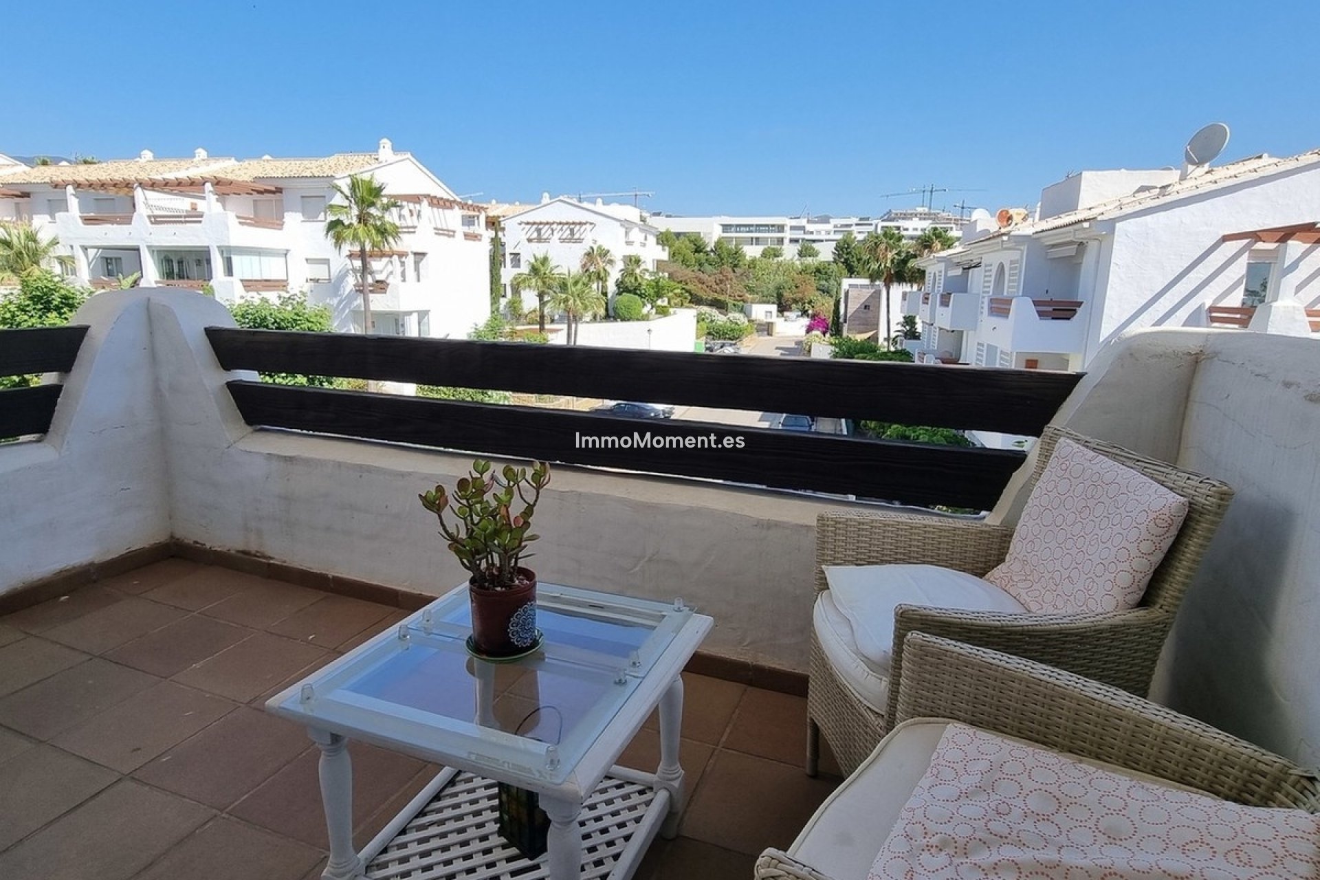Resale - Apartment - Estepona - Selwo