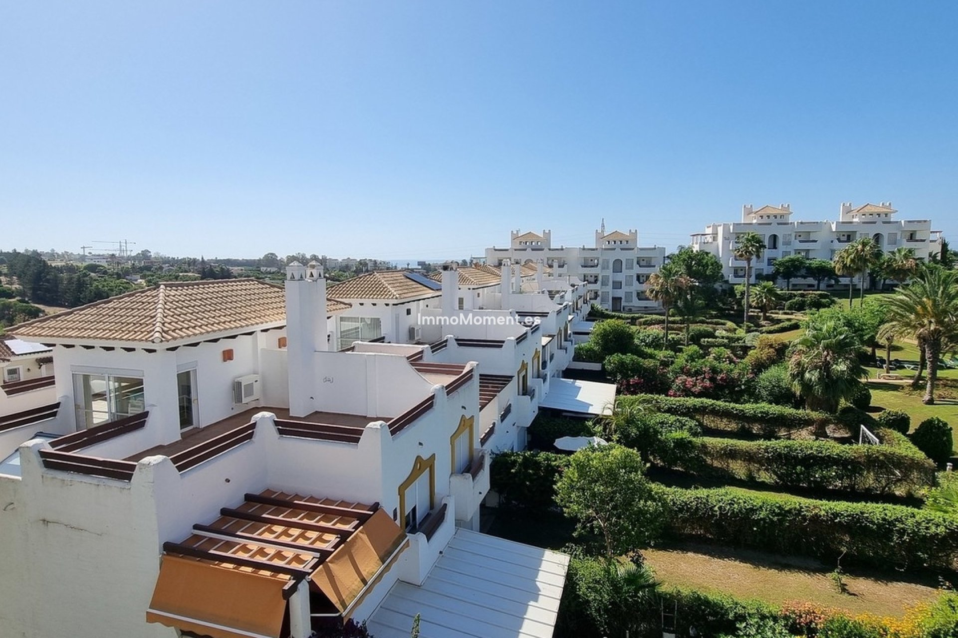 Resale - Apartment - Estepona - Selwo