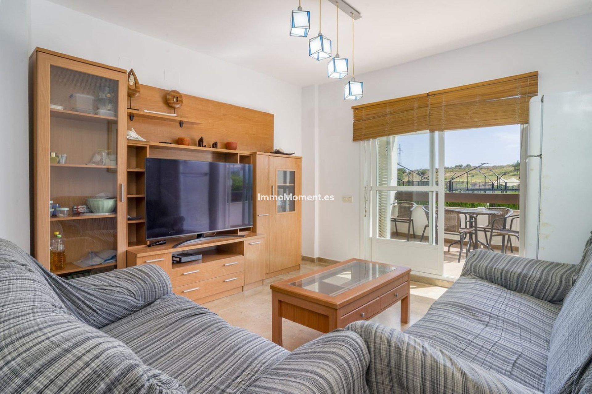 Resale - Apartment - Estepona - Selwo