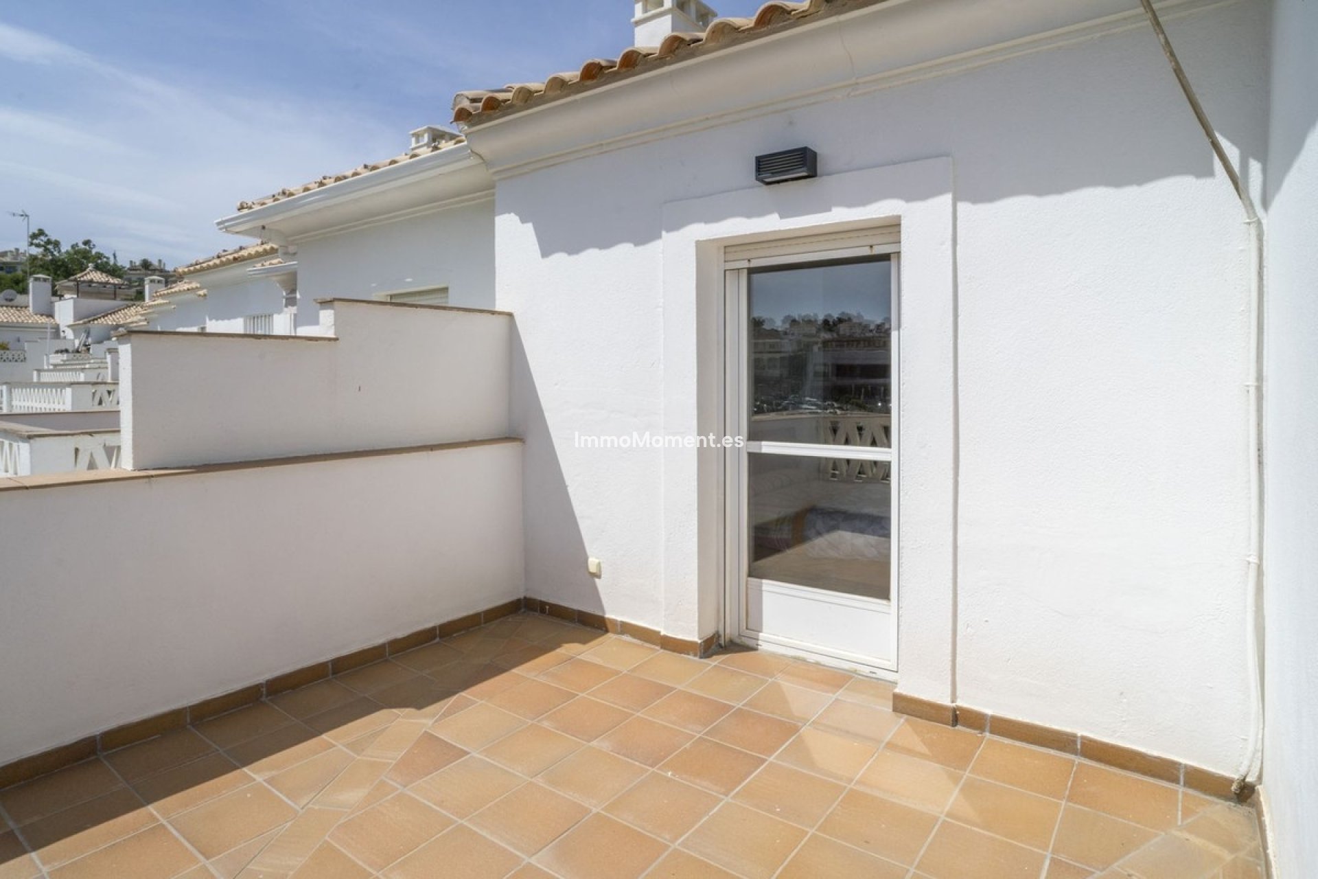 Resale - Apartment - Estepona - Selwo