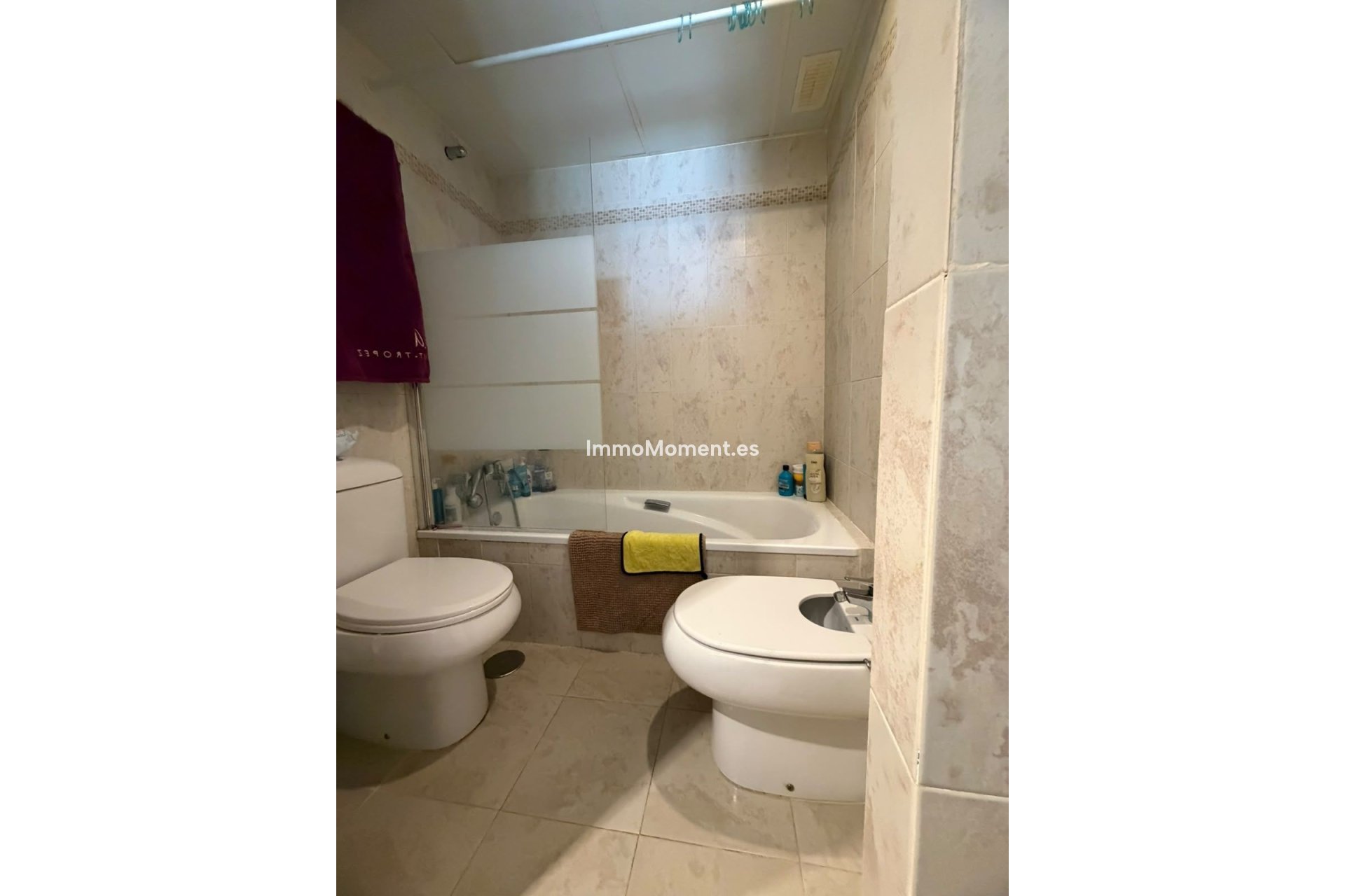 Resale - Apartment - Estepona - Selwo
