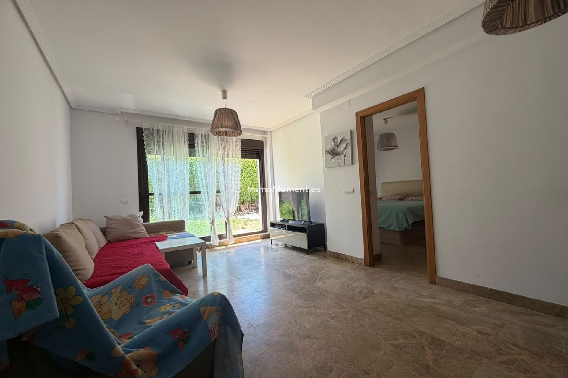Resale - Apartment - Estepona - Selwo