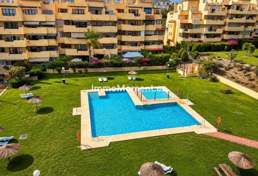Resale - Apartment - Estepona - Selwo