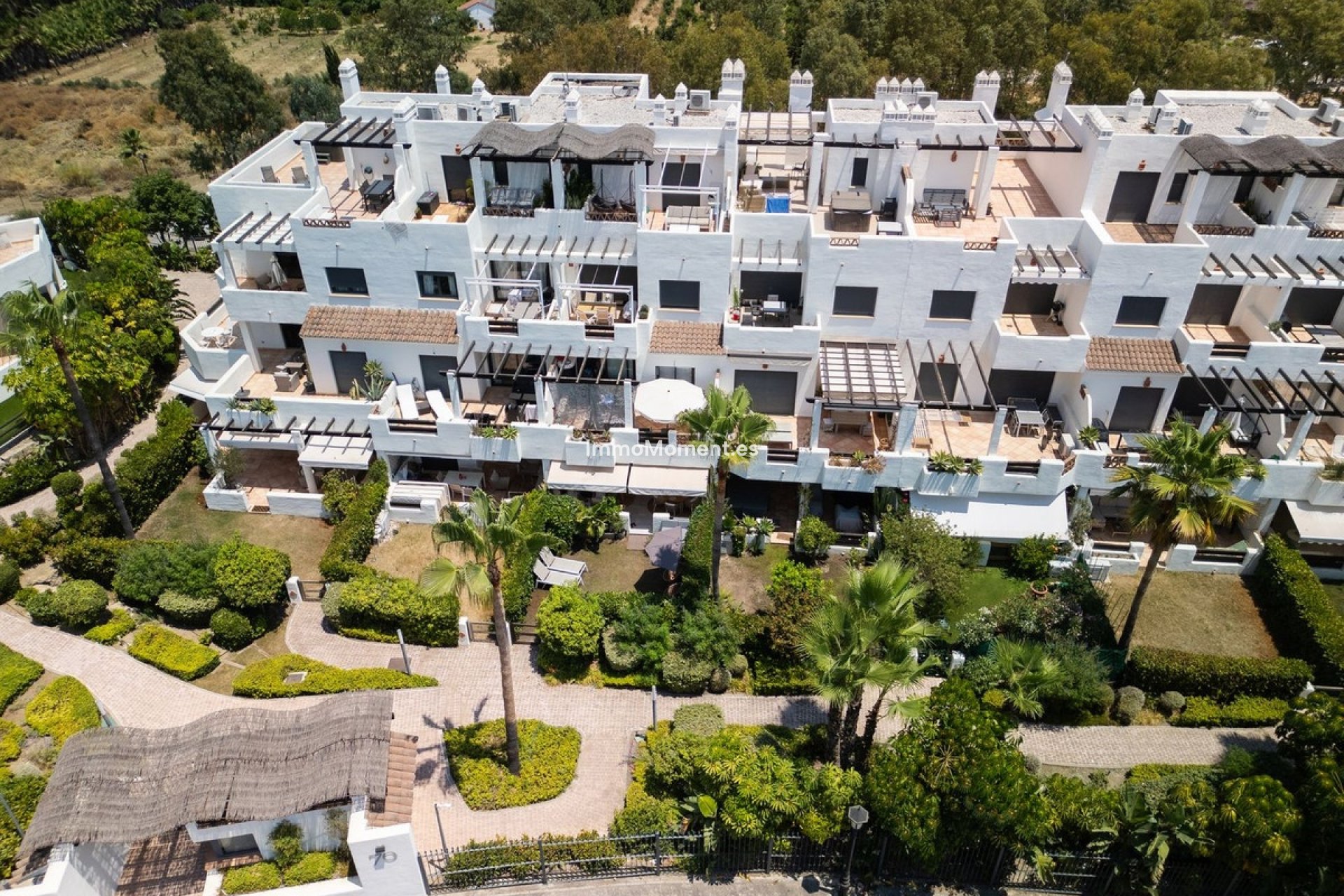 Resale - Apartment - Estepona - Selwo