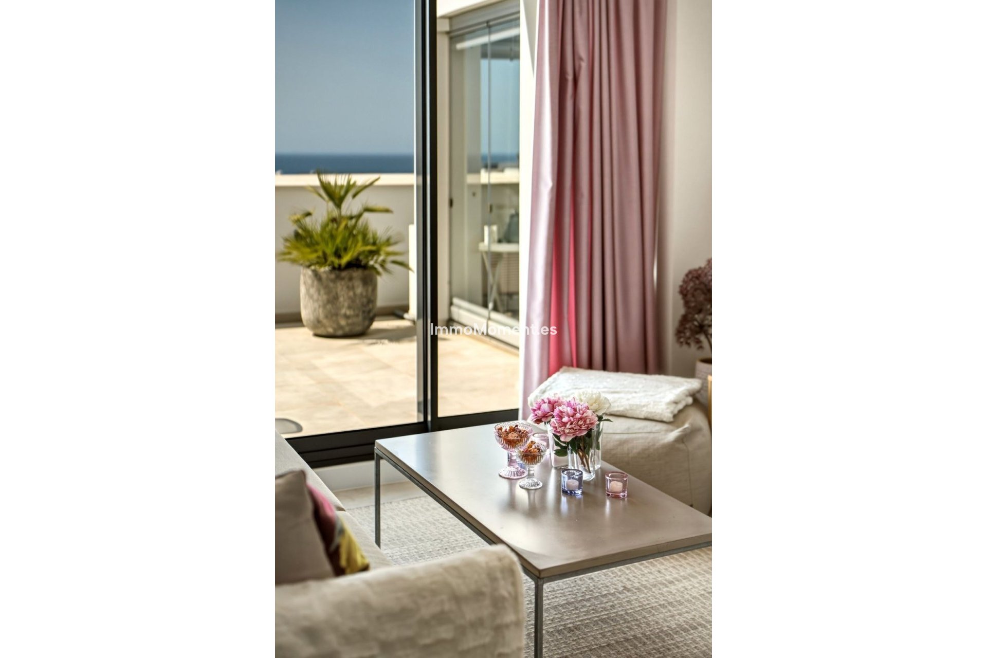 Resale - Apartment - Estepona - Selwo