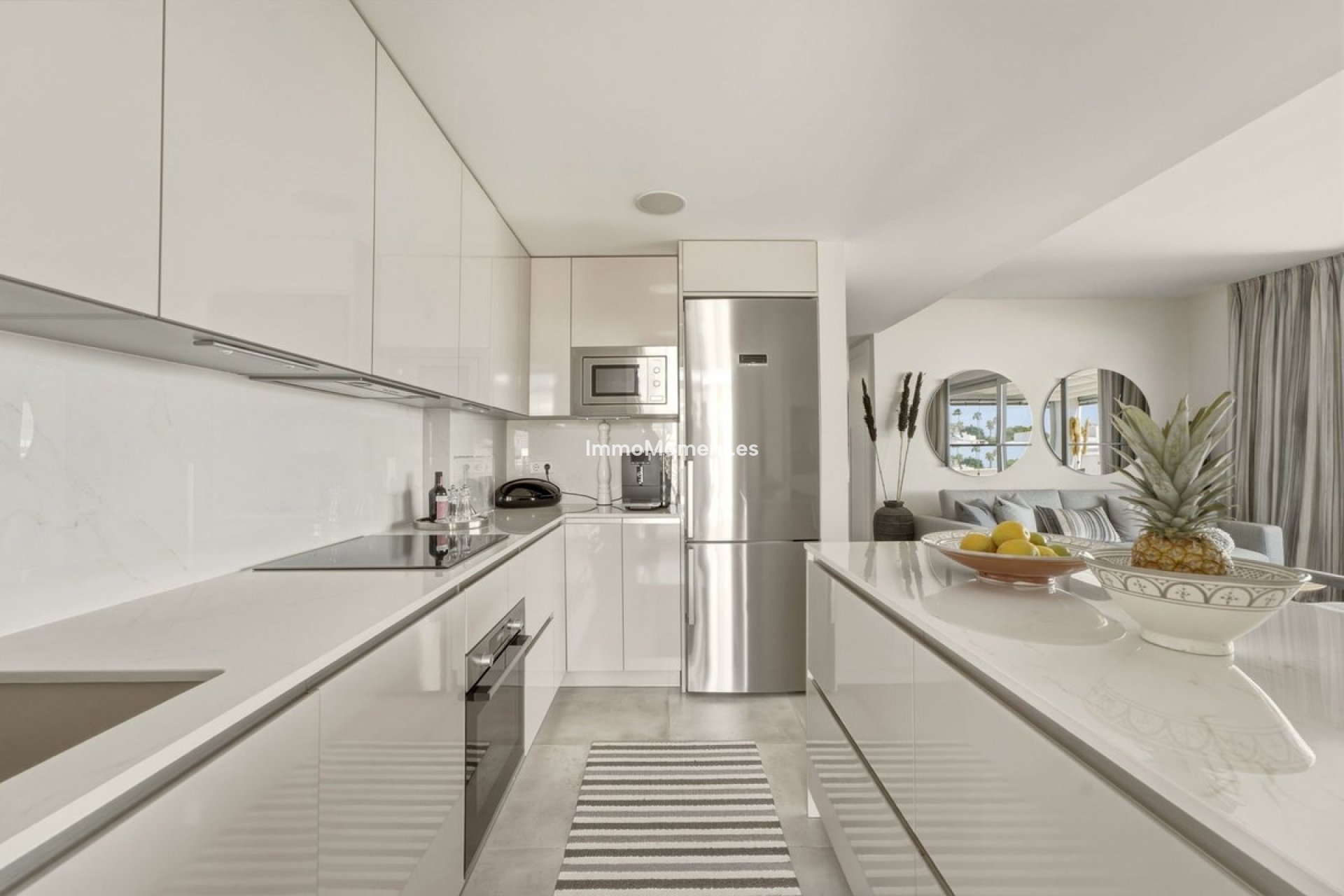 Resale - Apartment - Estepona - Selwo