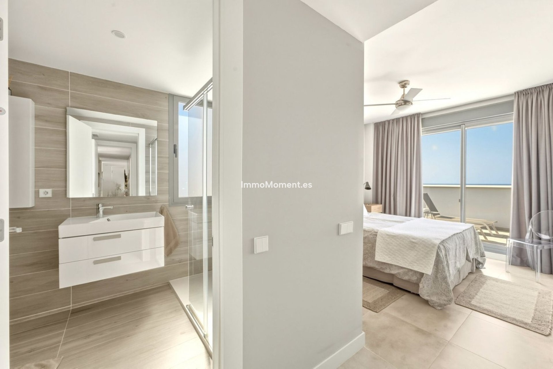 Resale - Apartment - Estepona - Selwo