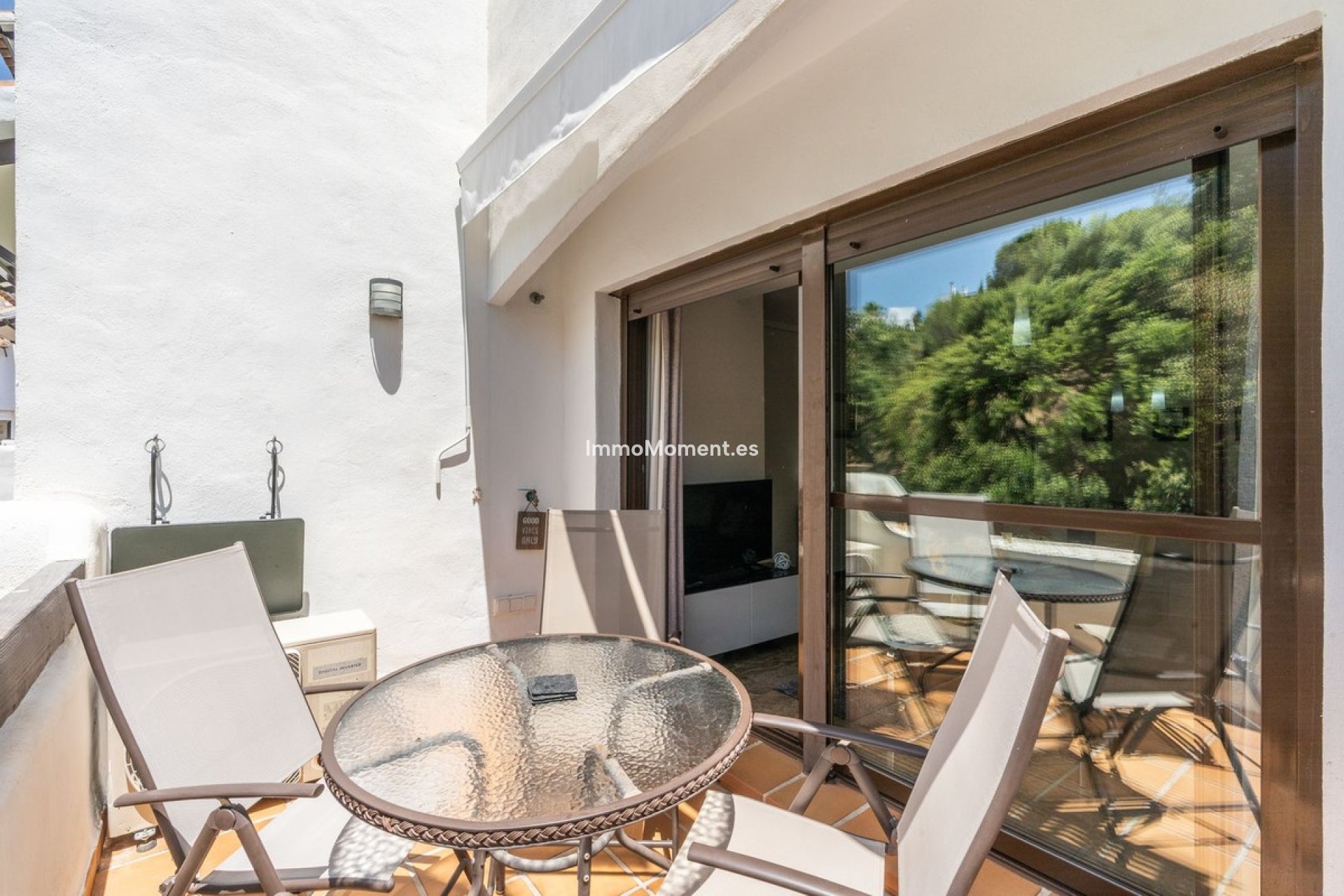 Resale - Apartment - Estepona - Selwo