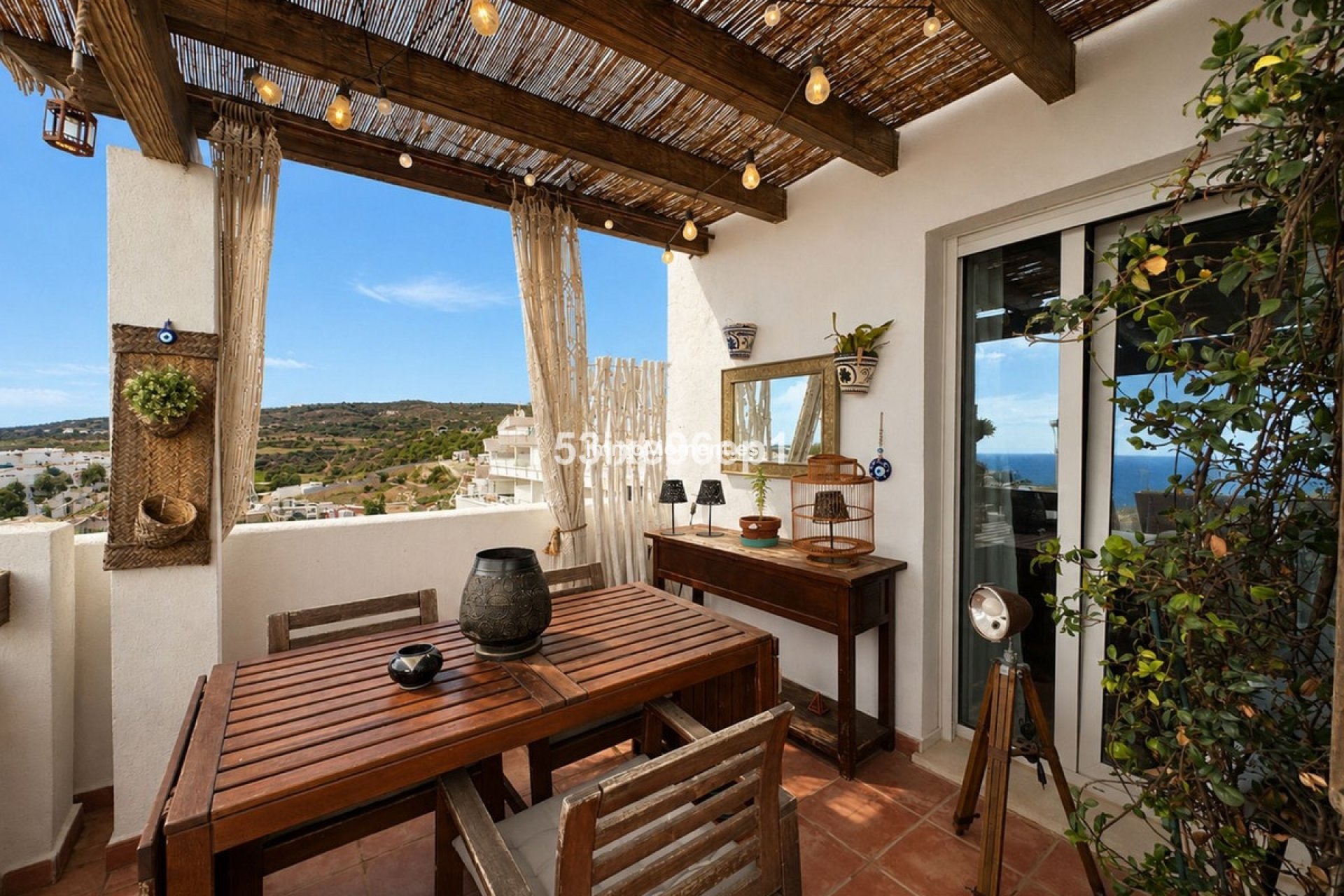 Resale - Apartment - Estepona - Valle Romano
