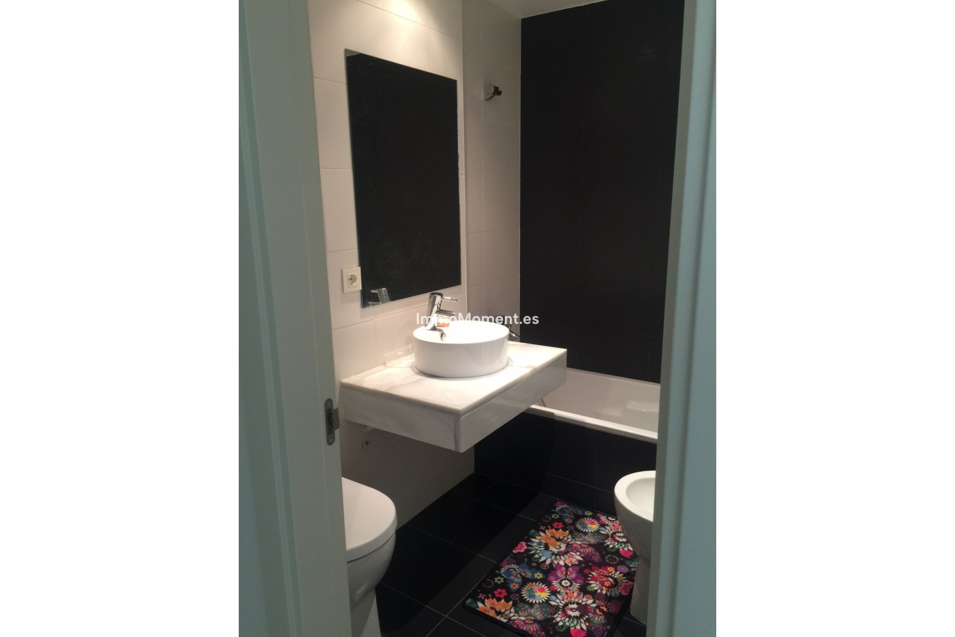 Resale - Apartment - Estepona - Valle Romano