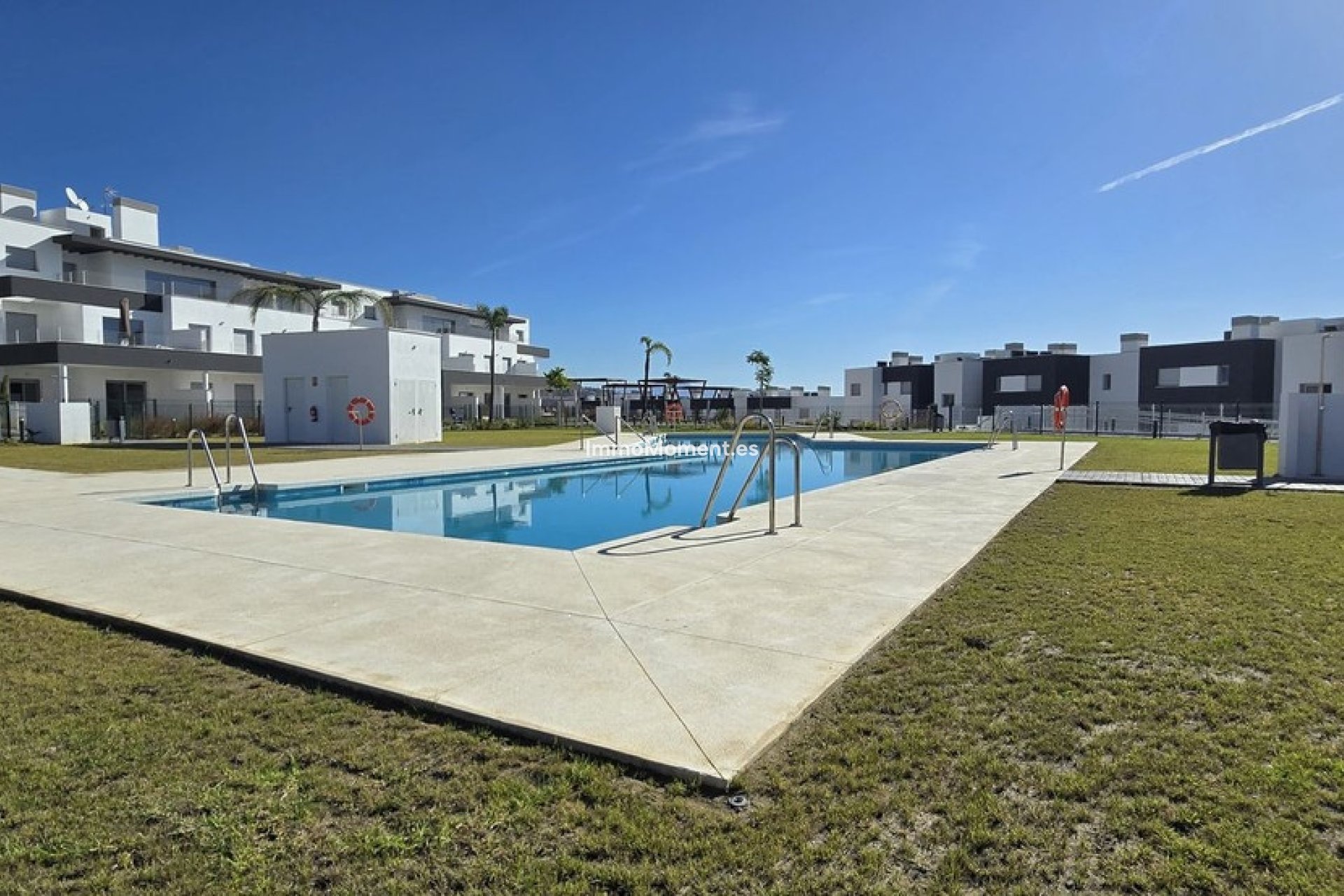 Resale - Apartment - Estepona - Valle Romano