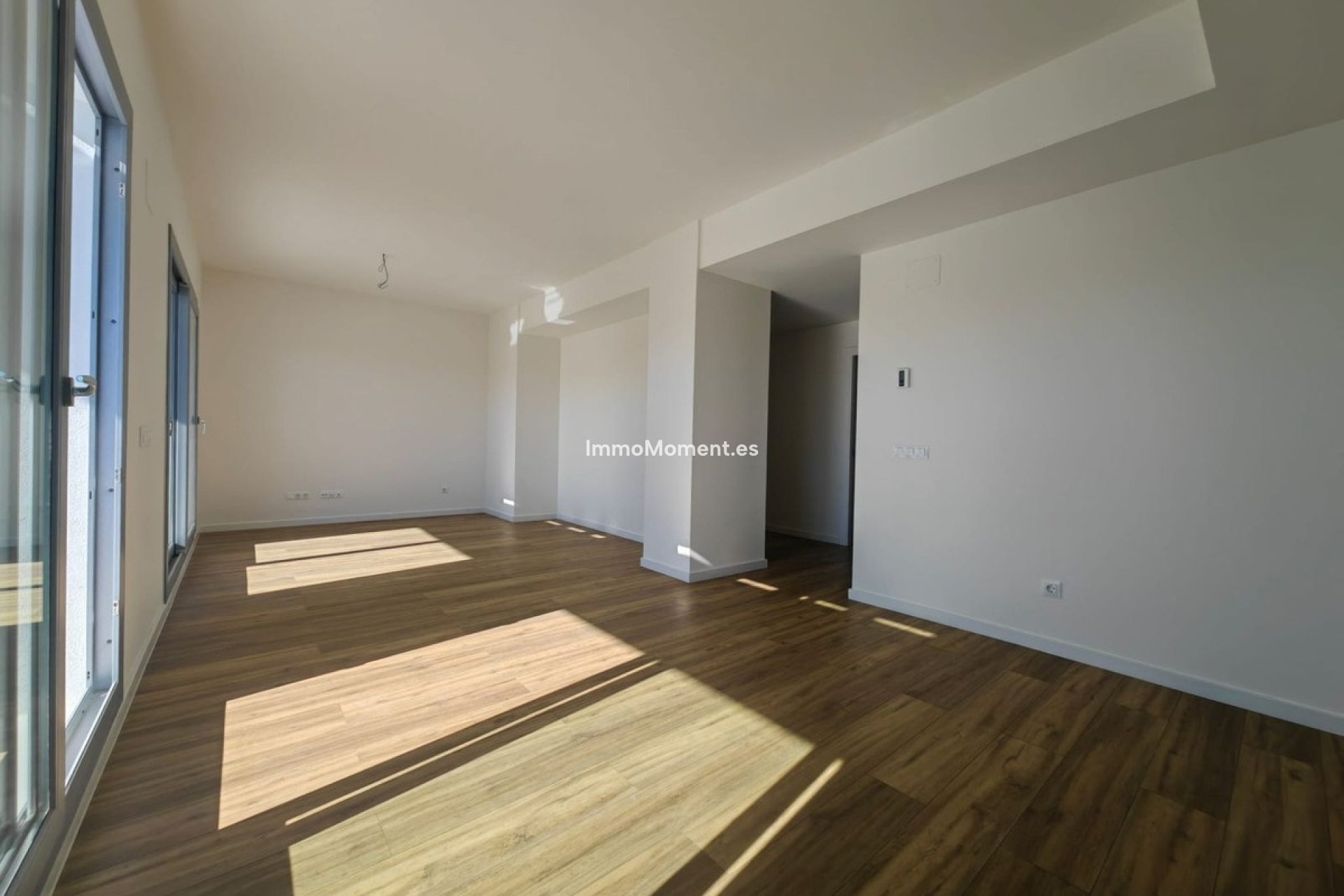 Resale - Apartment - Estepona - Valle Romano