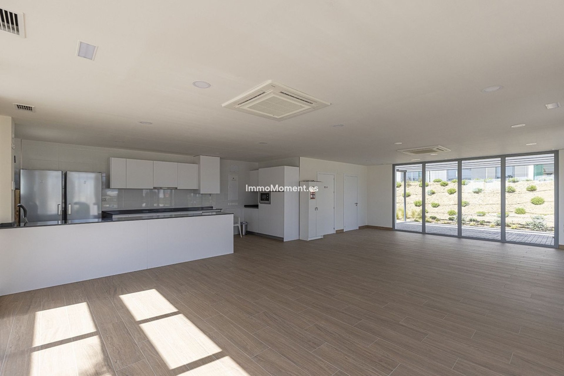 Resale - Apartment - Estepona - Valle Romano