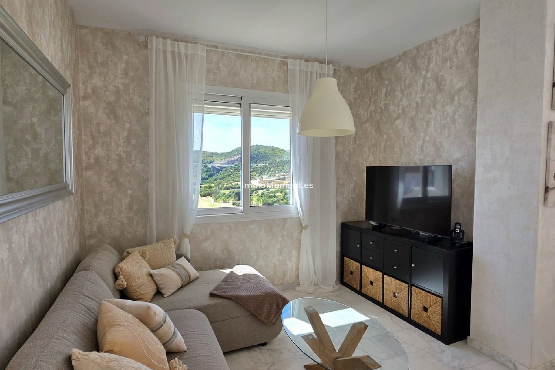 Resale - Apartment - Estepona - Valle Romano