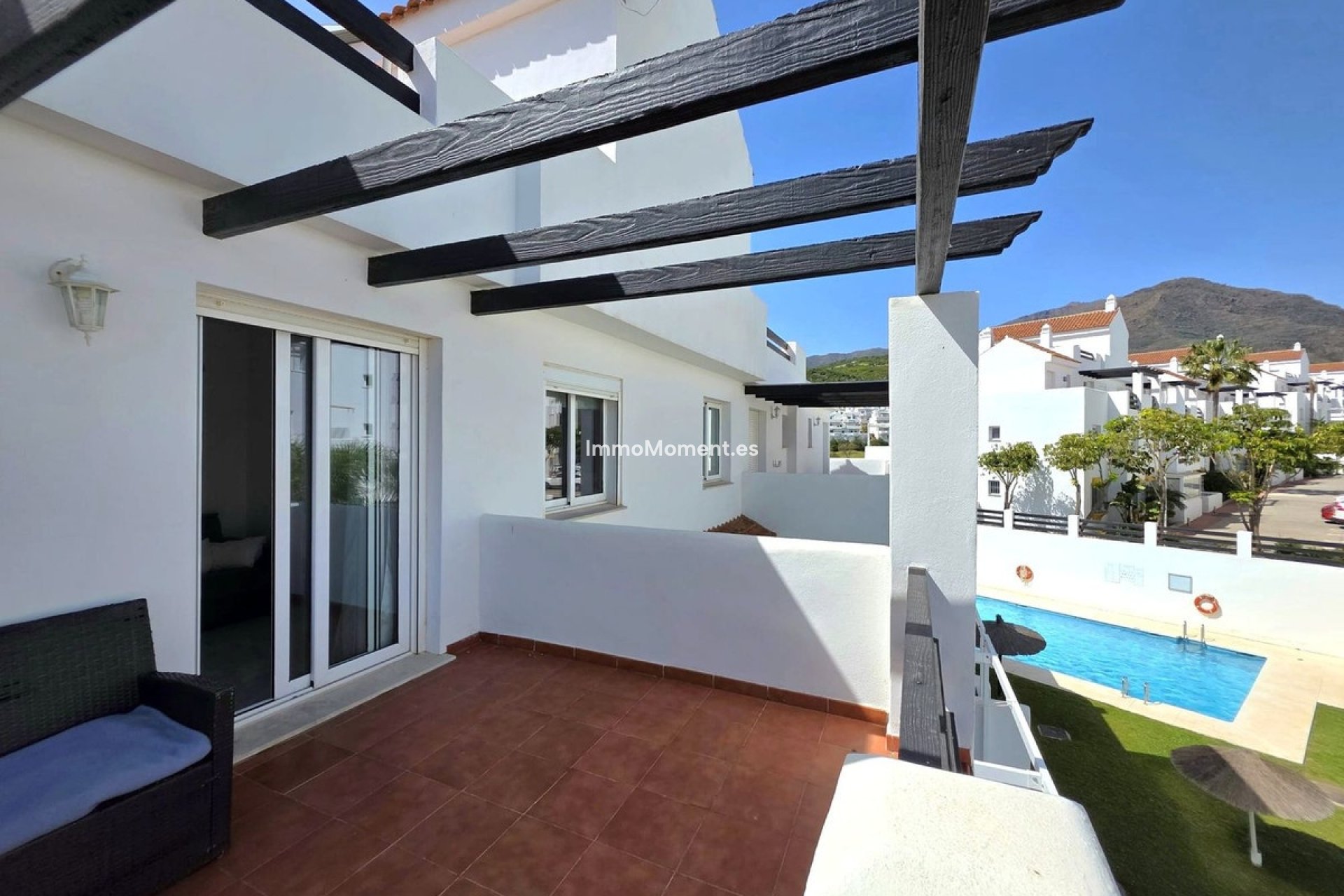Resale - Apartment - Estepona - Valle Romano