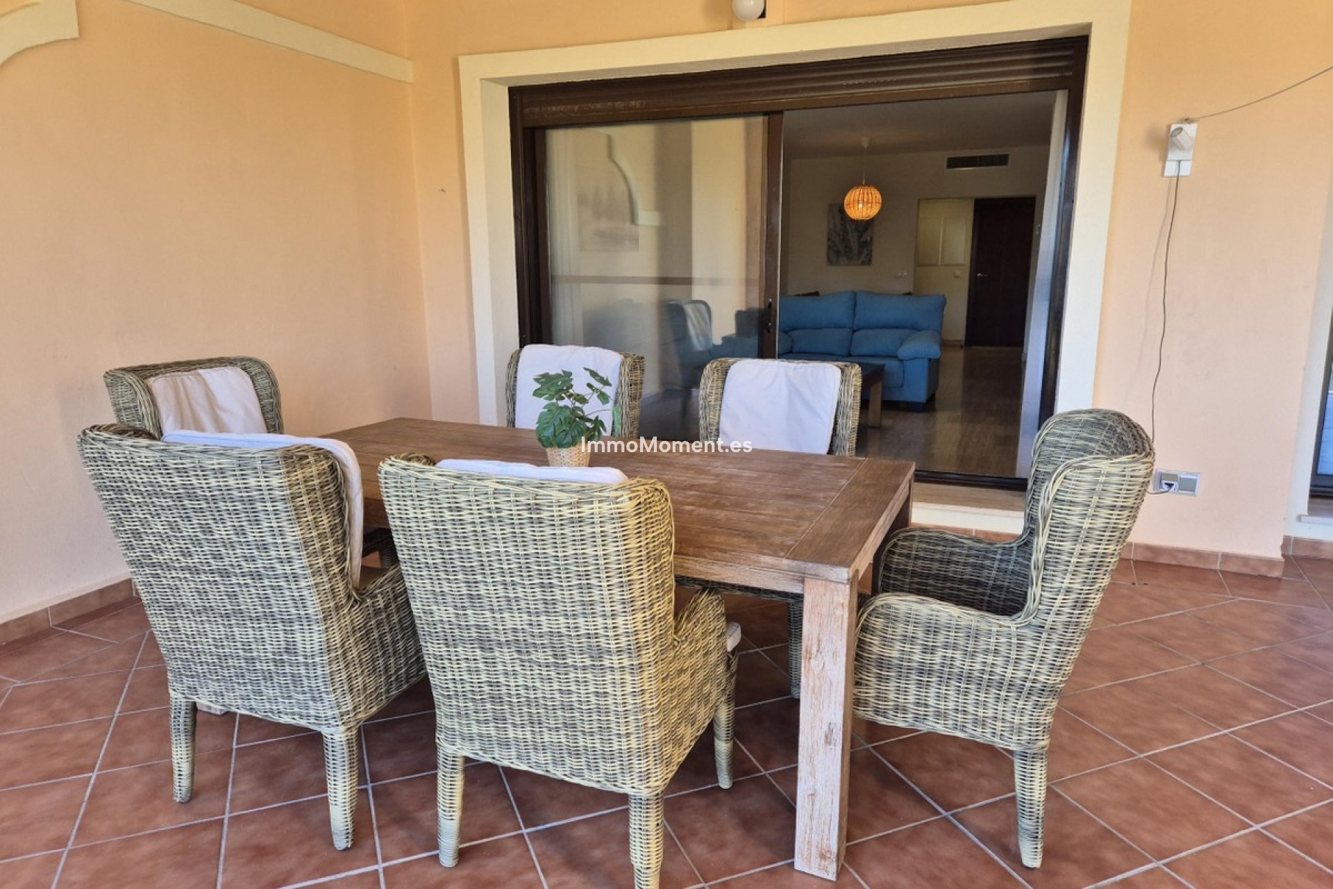 Resale - Apartment - Estepona - Valle Romano