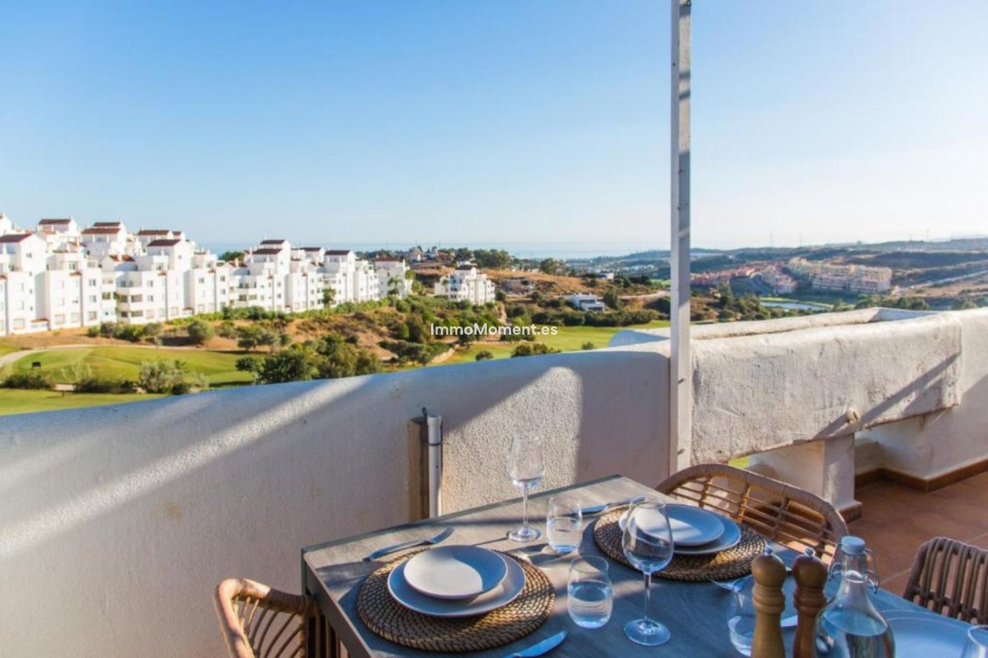 Resale - Apartment - Estepona - Valle Romano