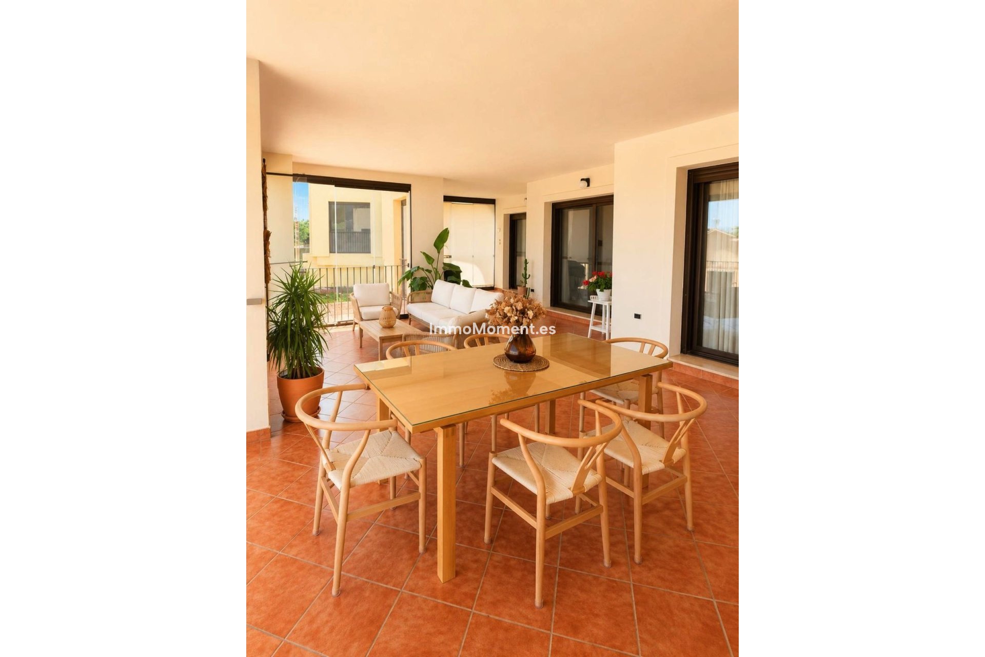 Resale - Apartment - Estepona - Valle Romano