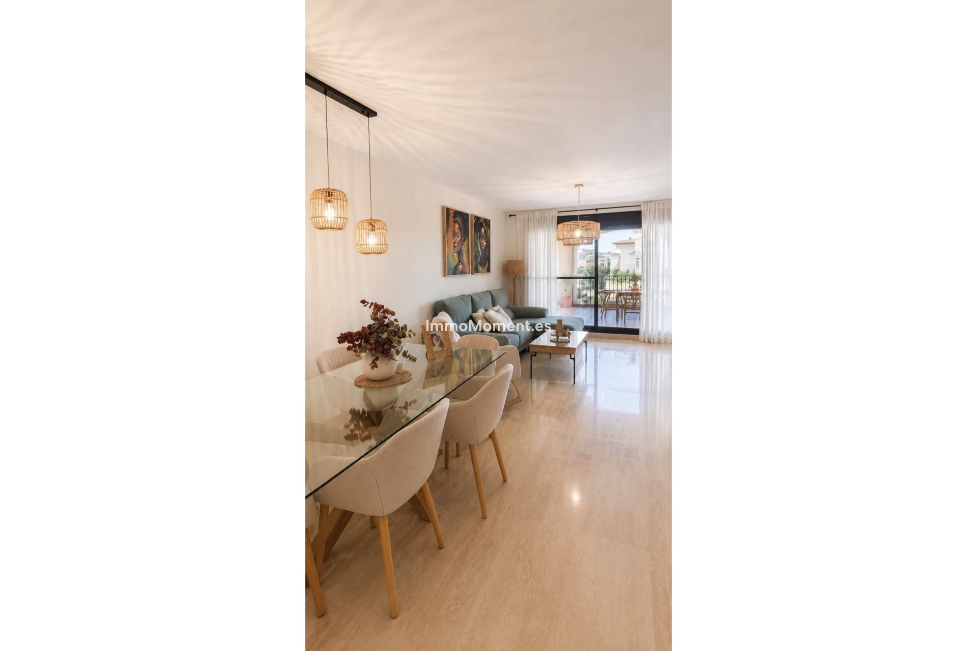Resale - Apartment - Estepona - Valle Romano