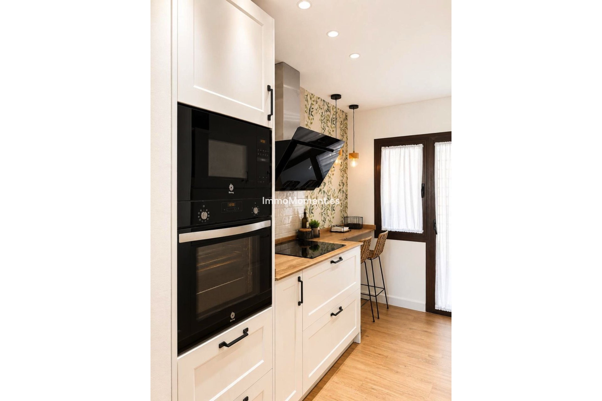 Resale - Apartment - Estepona - Valle Romano