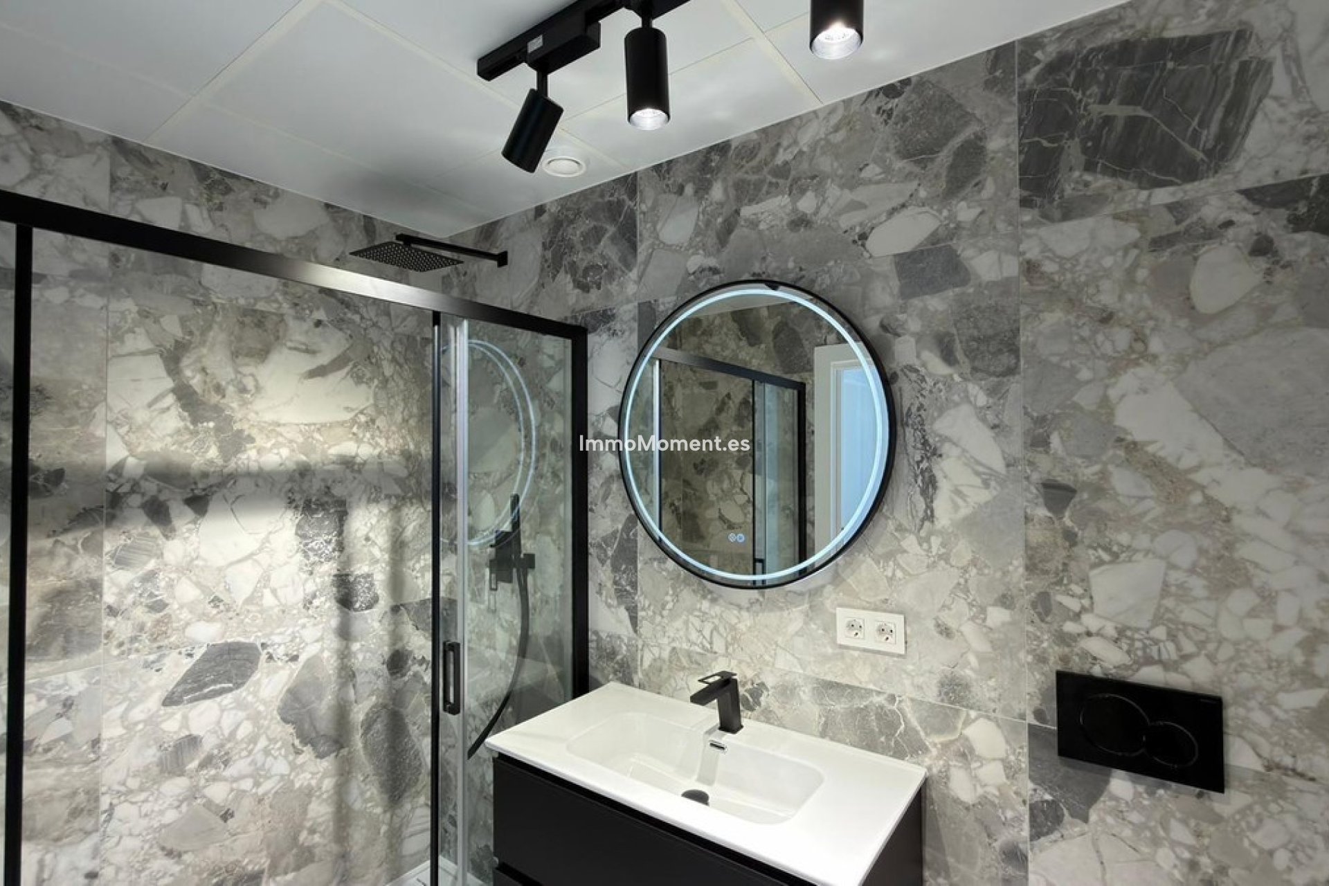 Resale - Apartment - Finestrat