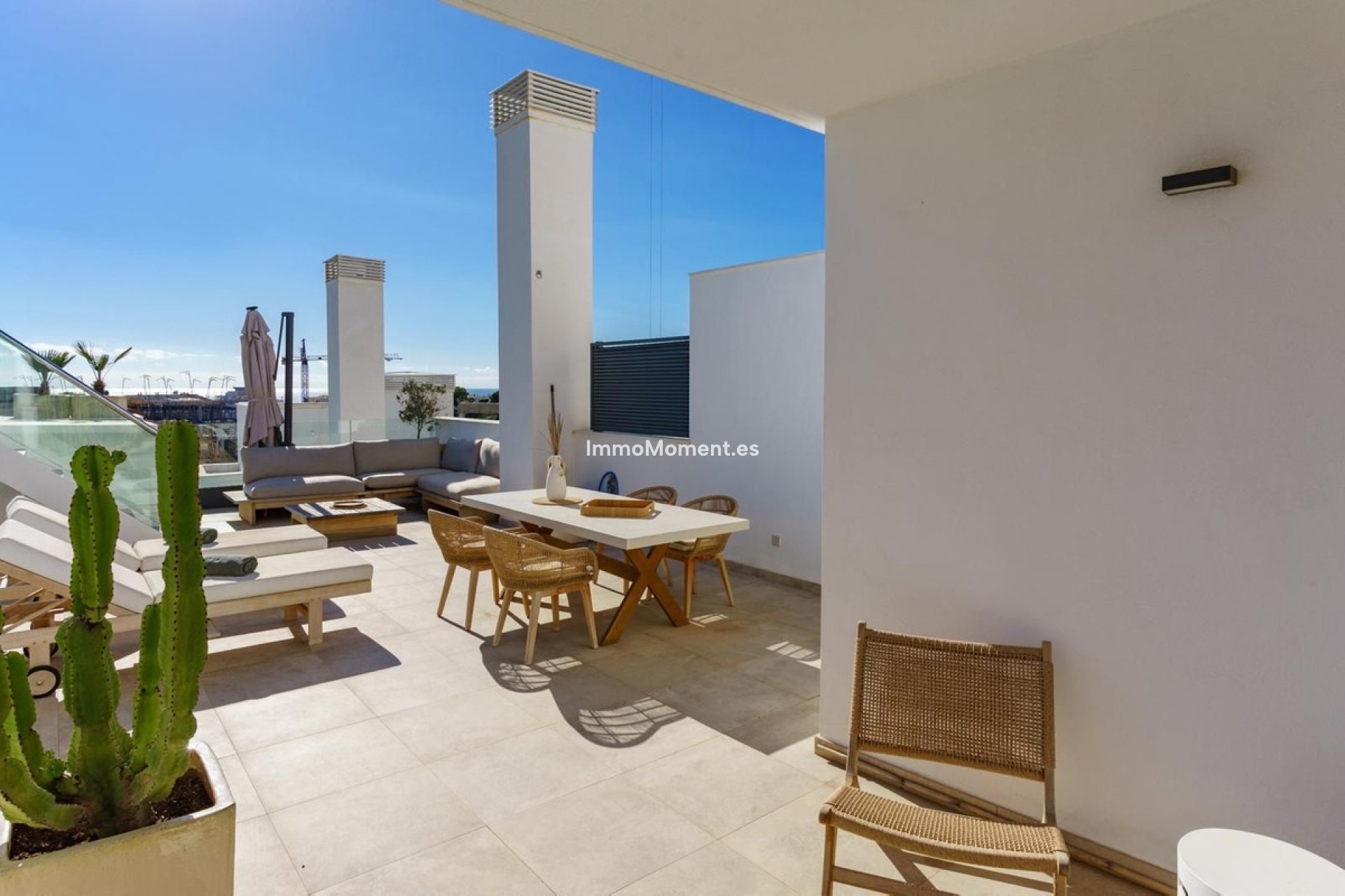 Resale - Apartment - Fuengirola - Carvajal