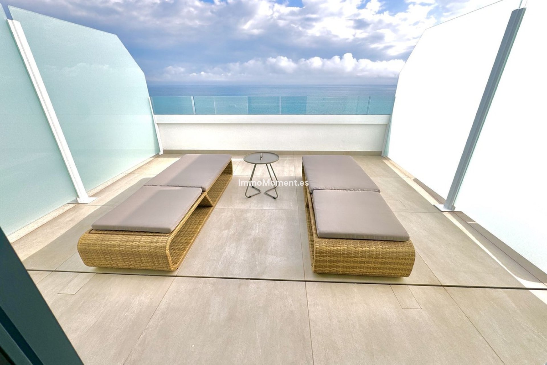 Resale - Apartment - Fuengirola - Carvajal