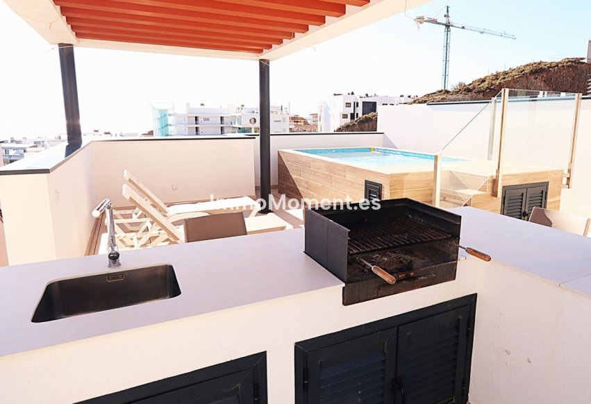 Resale - Apartment - Fuengirola - Carvajal