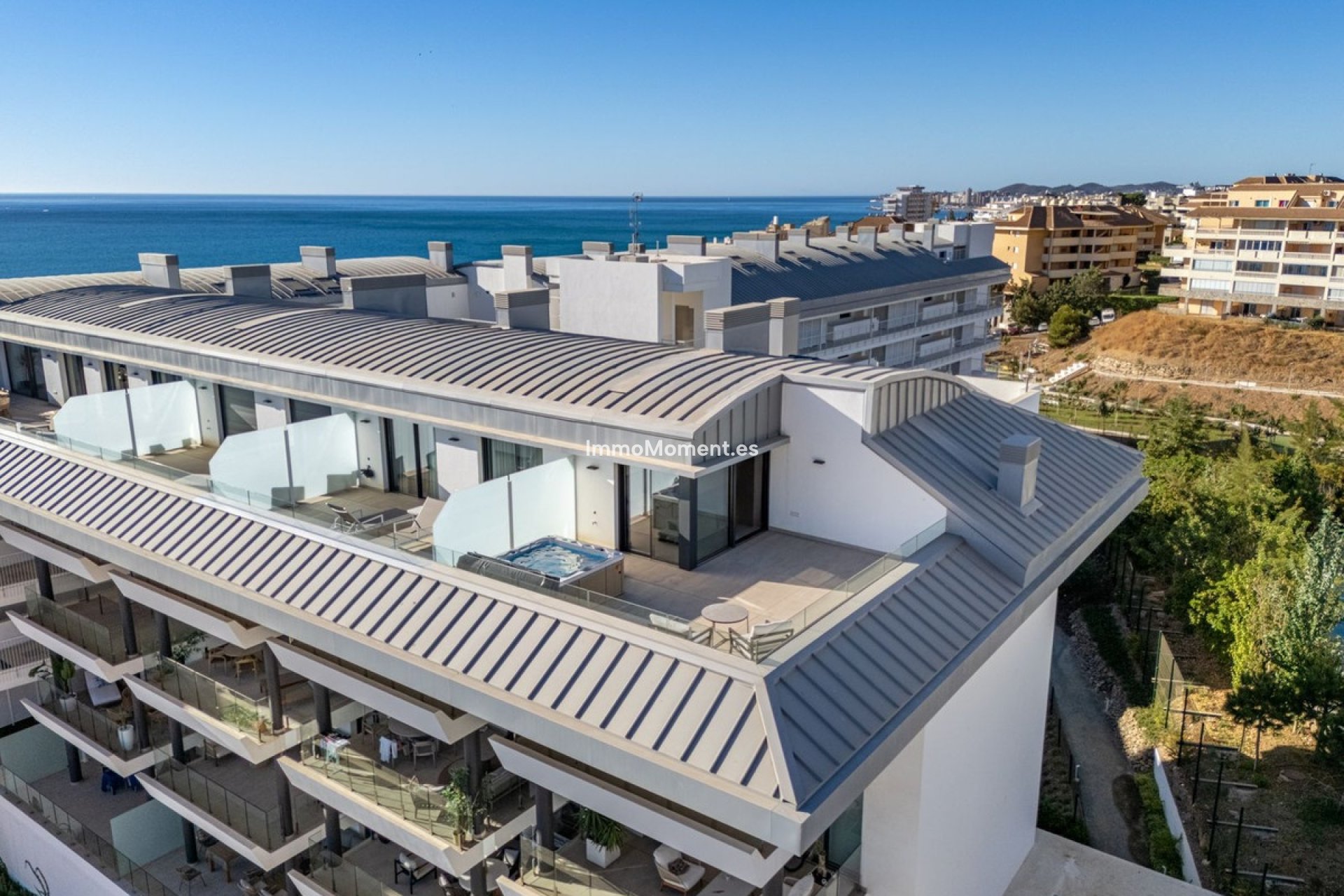 Resale - Apartment - Fuengirola - Carvajal