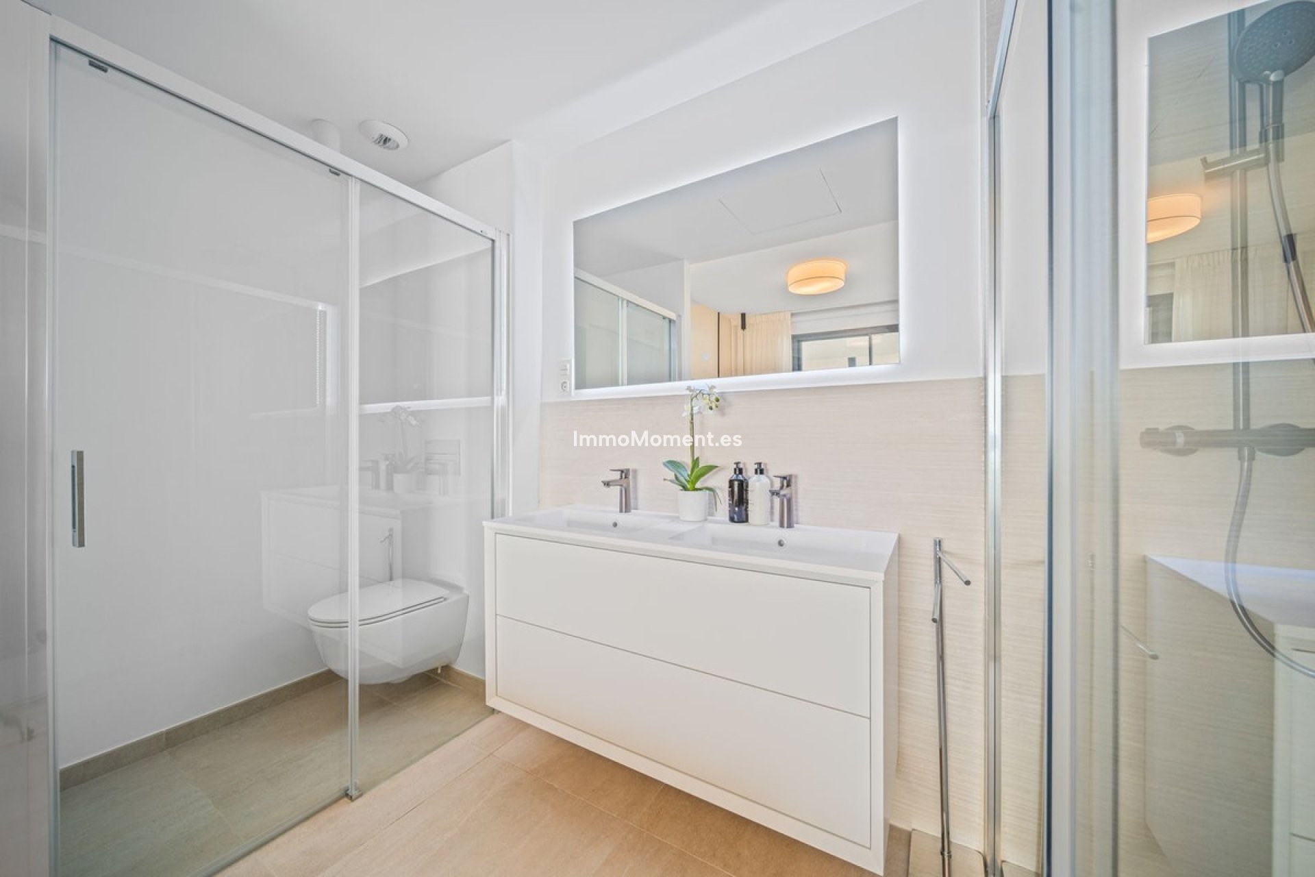 Resale - Apartment - Fuengirola - Carvajal