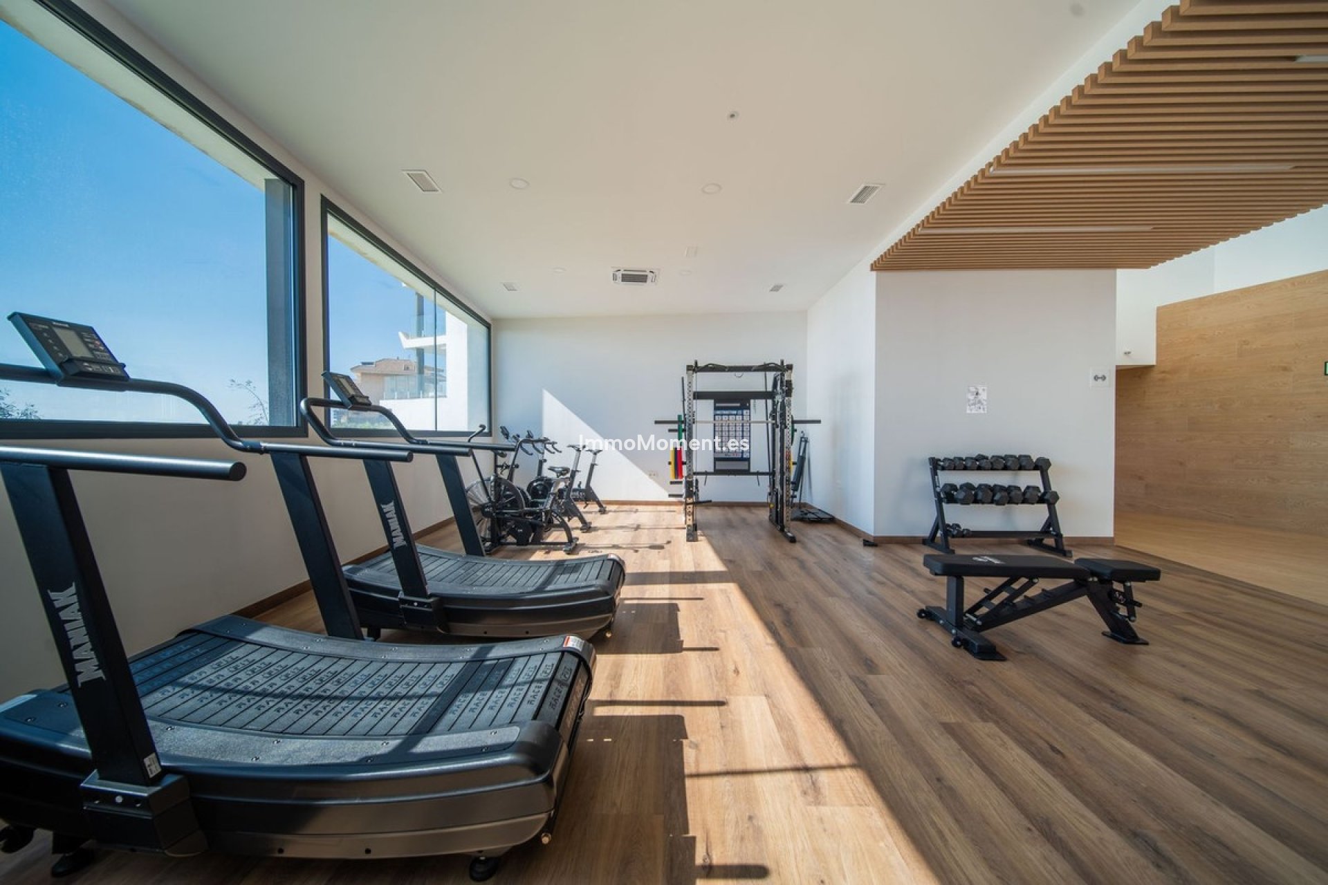 Resale - Apartment - Fuengirola - Carvajal