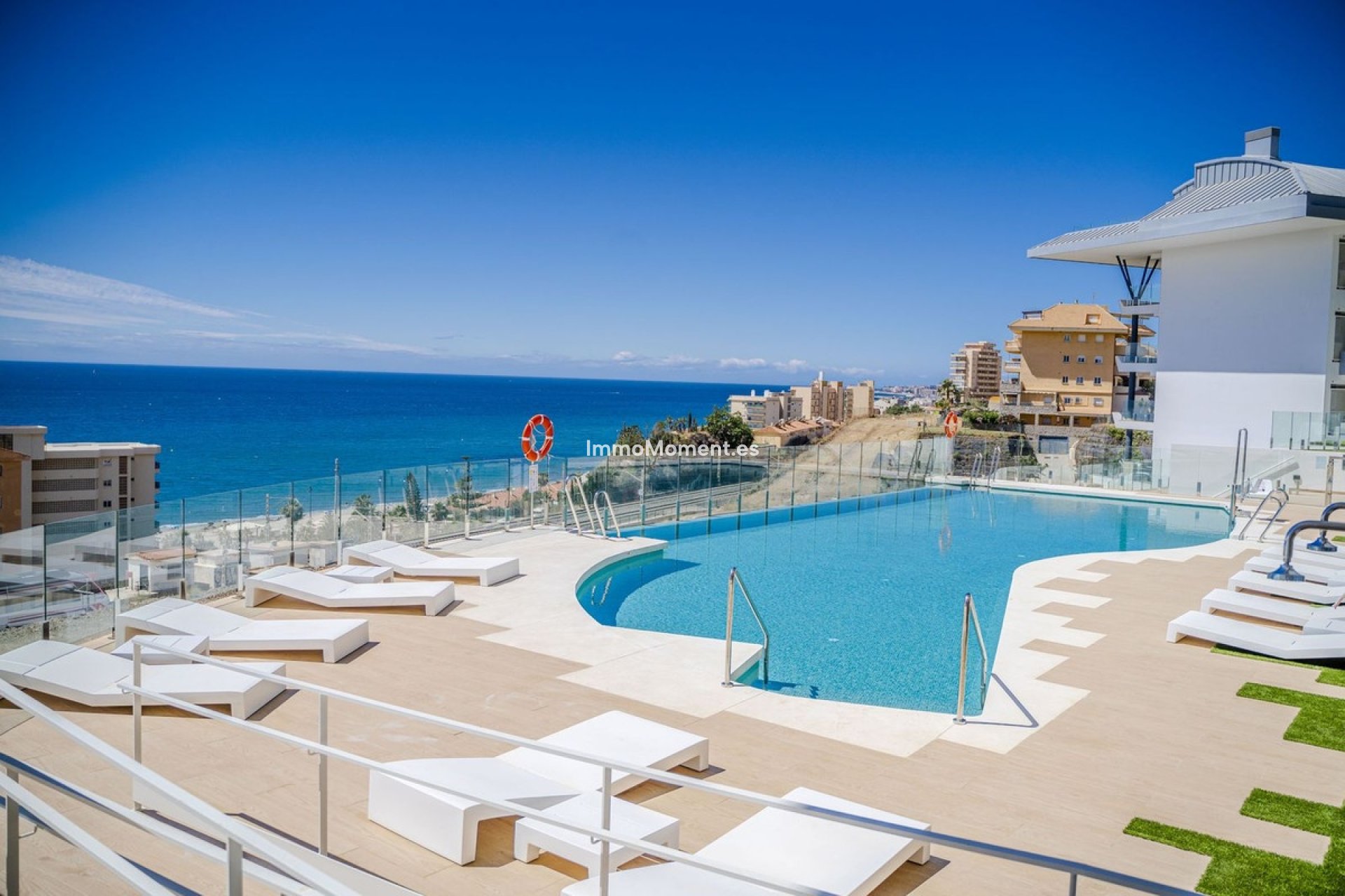 Resale - Apartment - Fuengirola - Carvajal