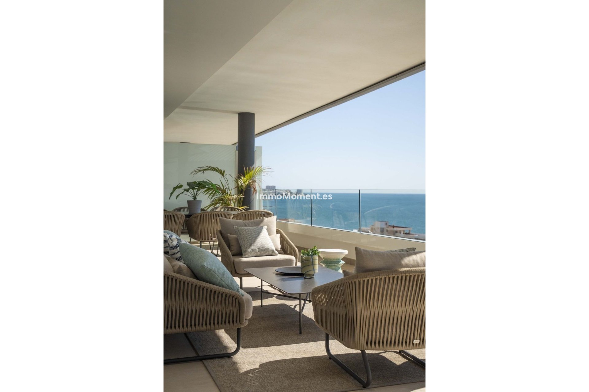 Resale - Apartment - Fuengirola - Carvajal