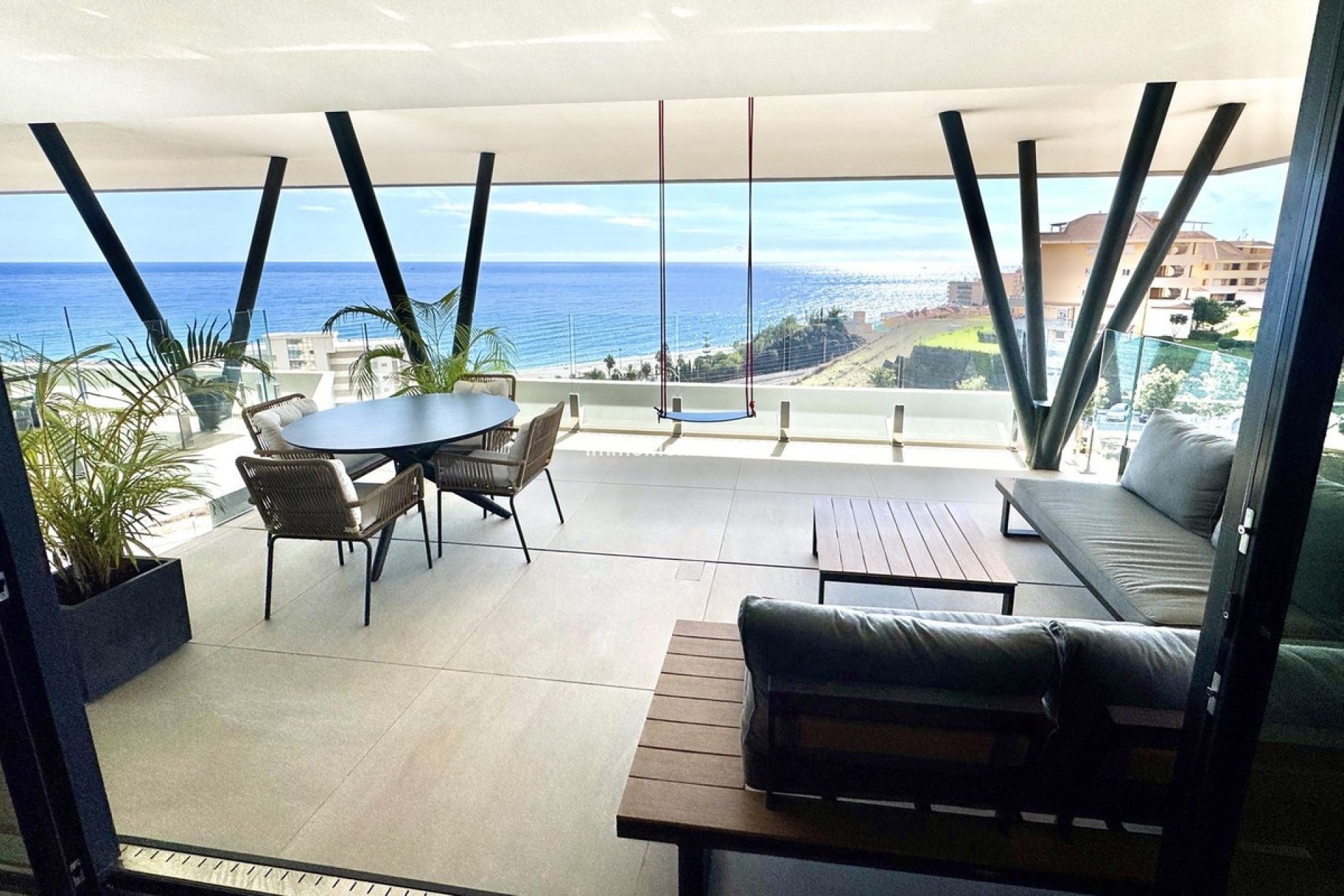 Resale - Apartment - Fuengirola - Carvajal