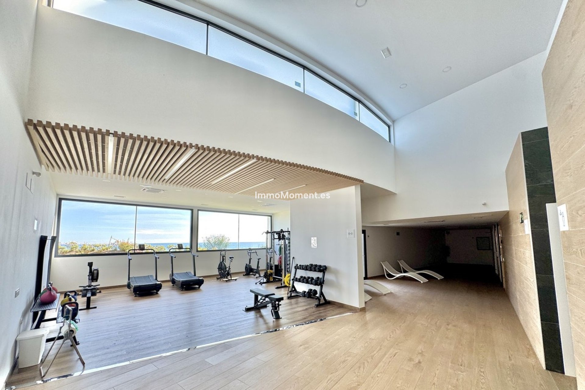 Resale - Apartment - Fuengirola - Carvajal