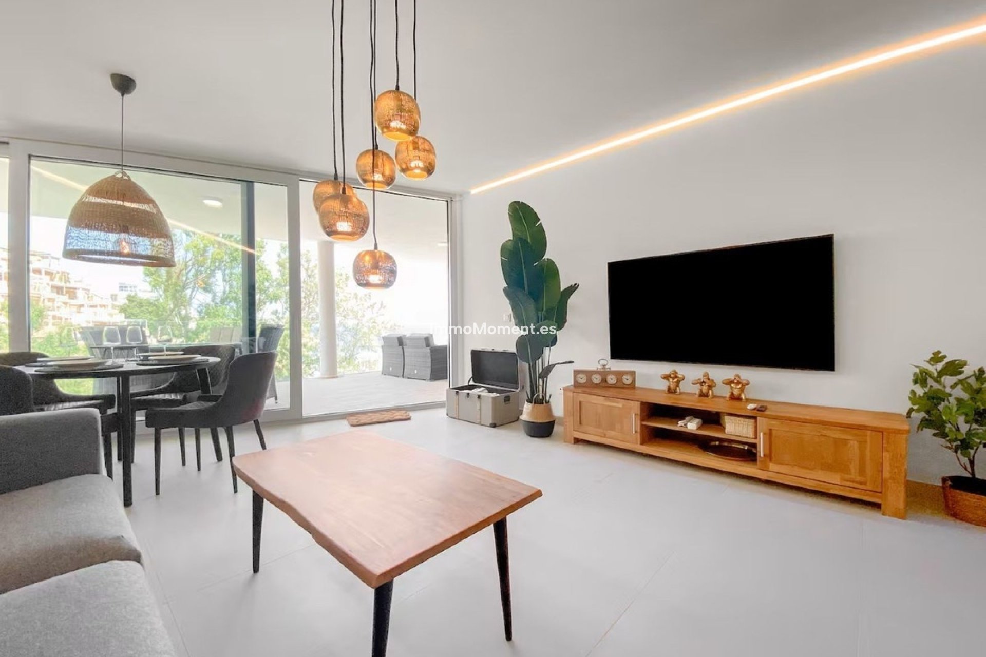 Resale - Apartment - Fuengirola - Carvajal