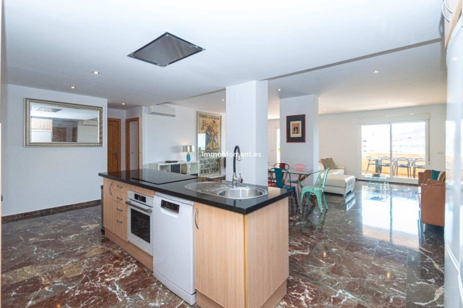 Resale - Apartment - Fuengirola - Carvajal