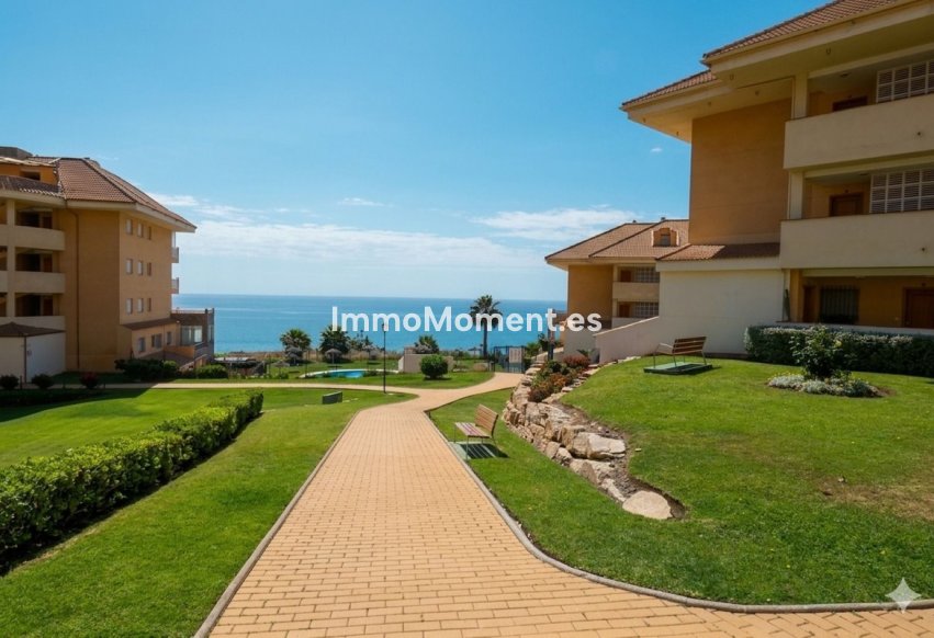 Resale - Apartment - Fuengirola - Carvajal