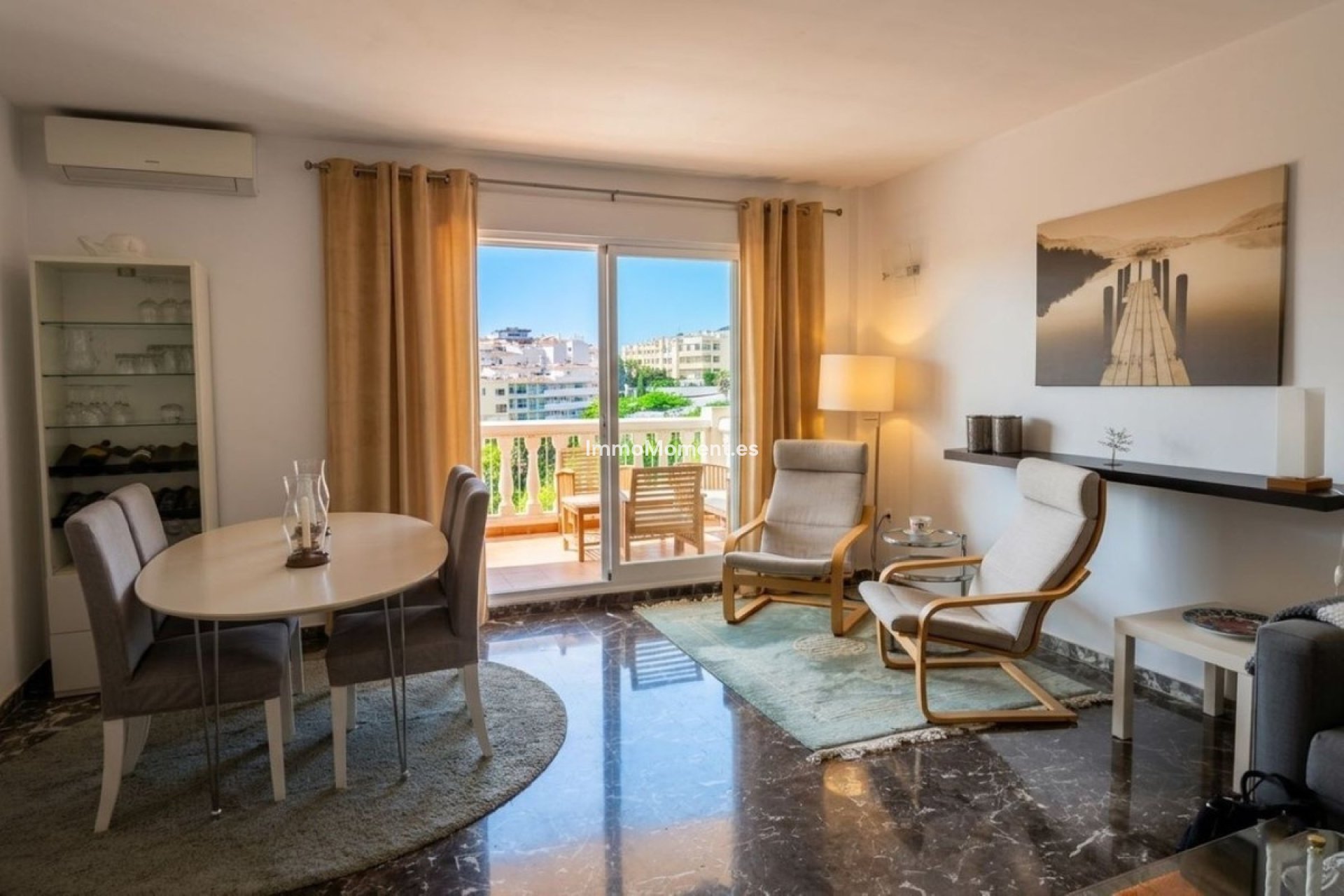 Resale - Apartment - Fuengirola - Carvajal