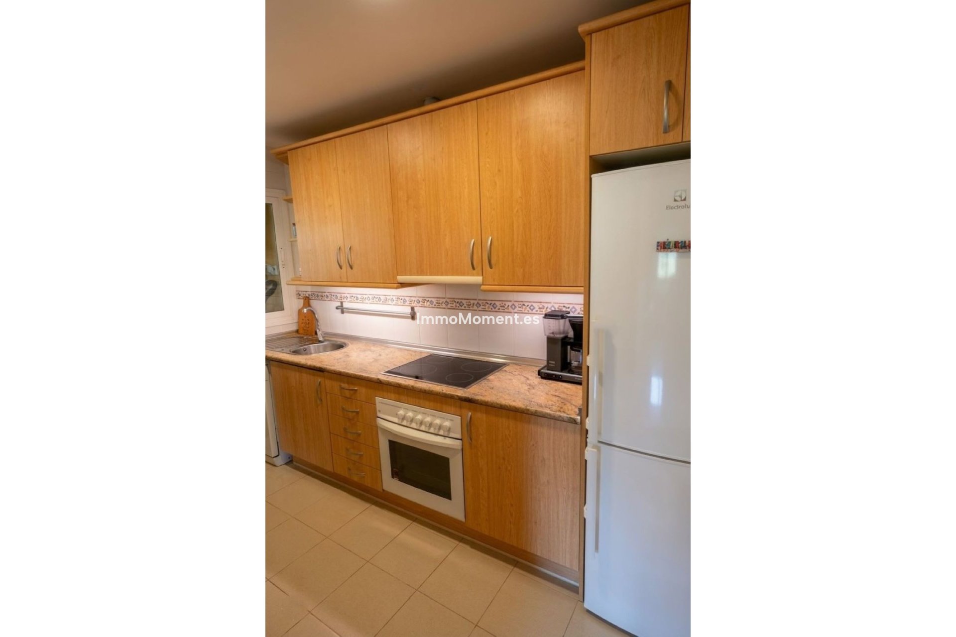 Resale - Apartment - Fuengirola - Carvajal