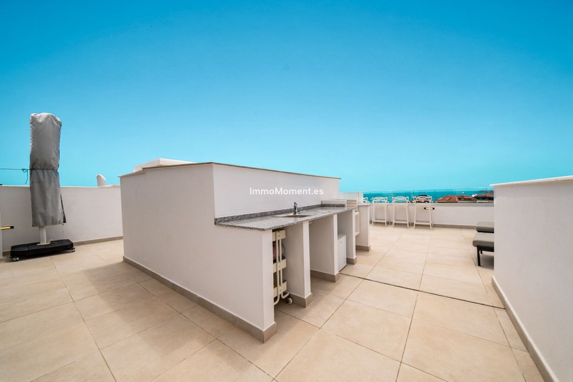 Resale - Apartment - Fuengirola - Carvajal