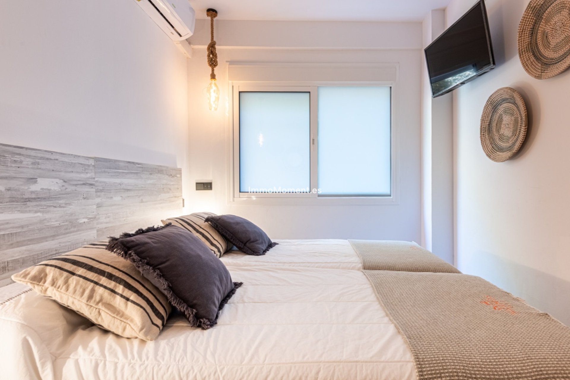 Resale - Apartment - Fuengirola - Carvajal