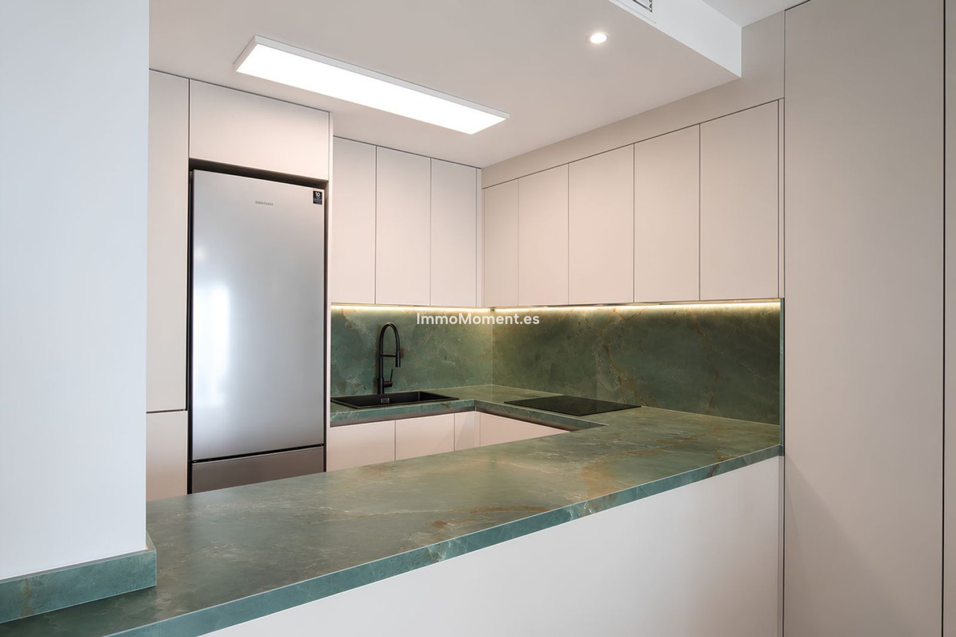 Resale - Apartment - Fuengirola - Fuengirola Centro