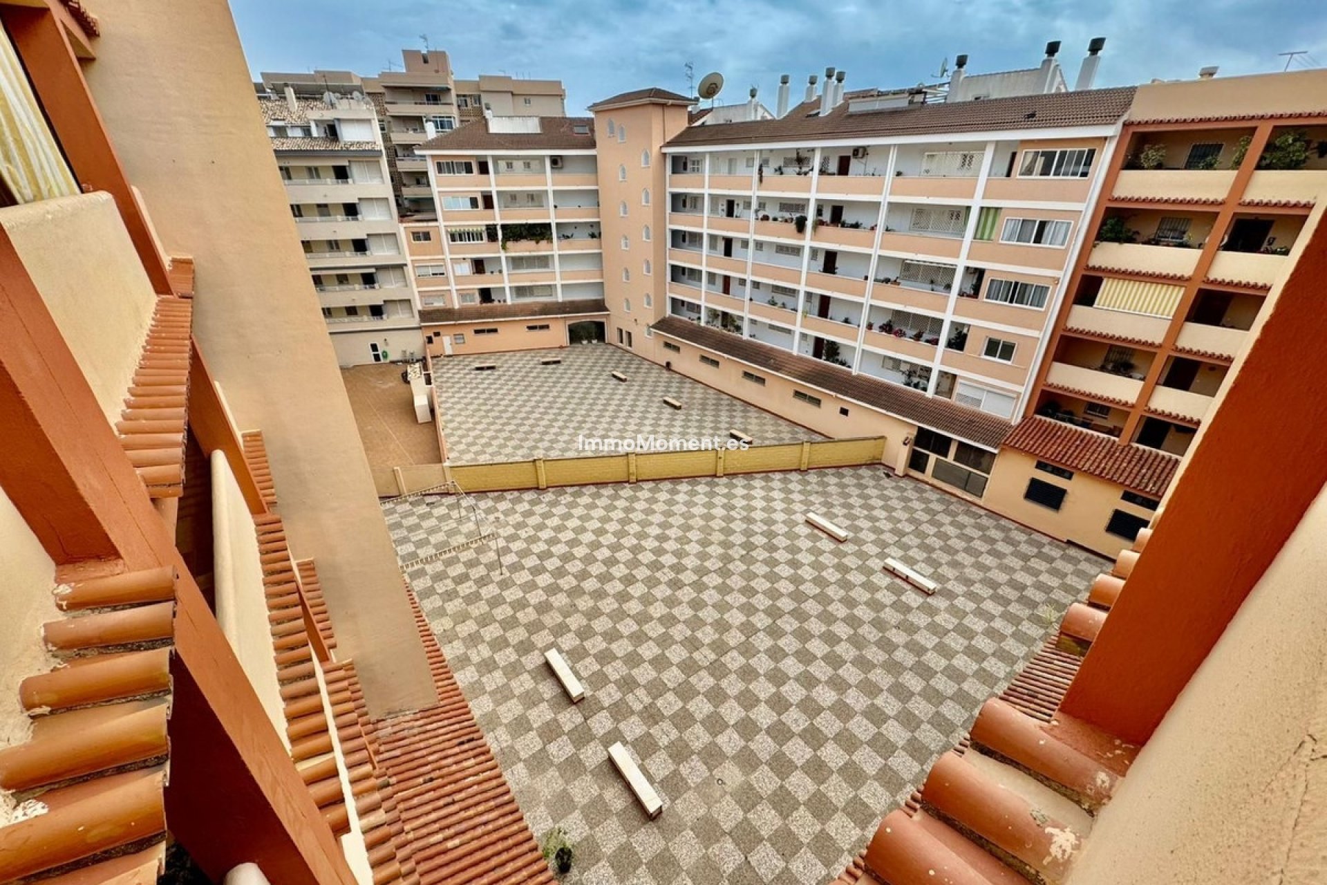 Resale - Apartment - Fuengirola - Fuengirola Centro