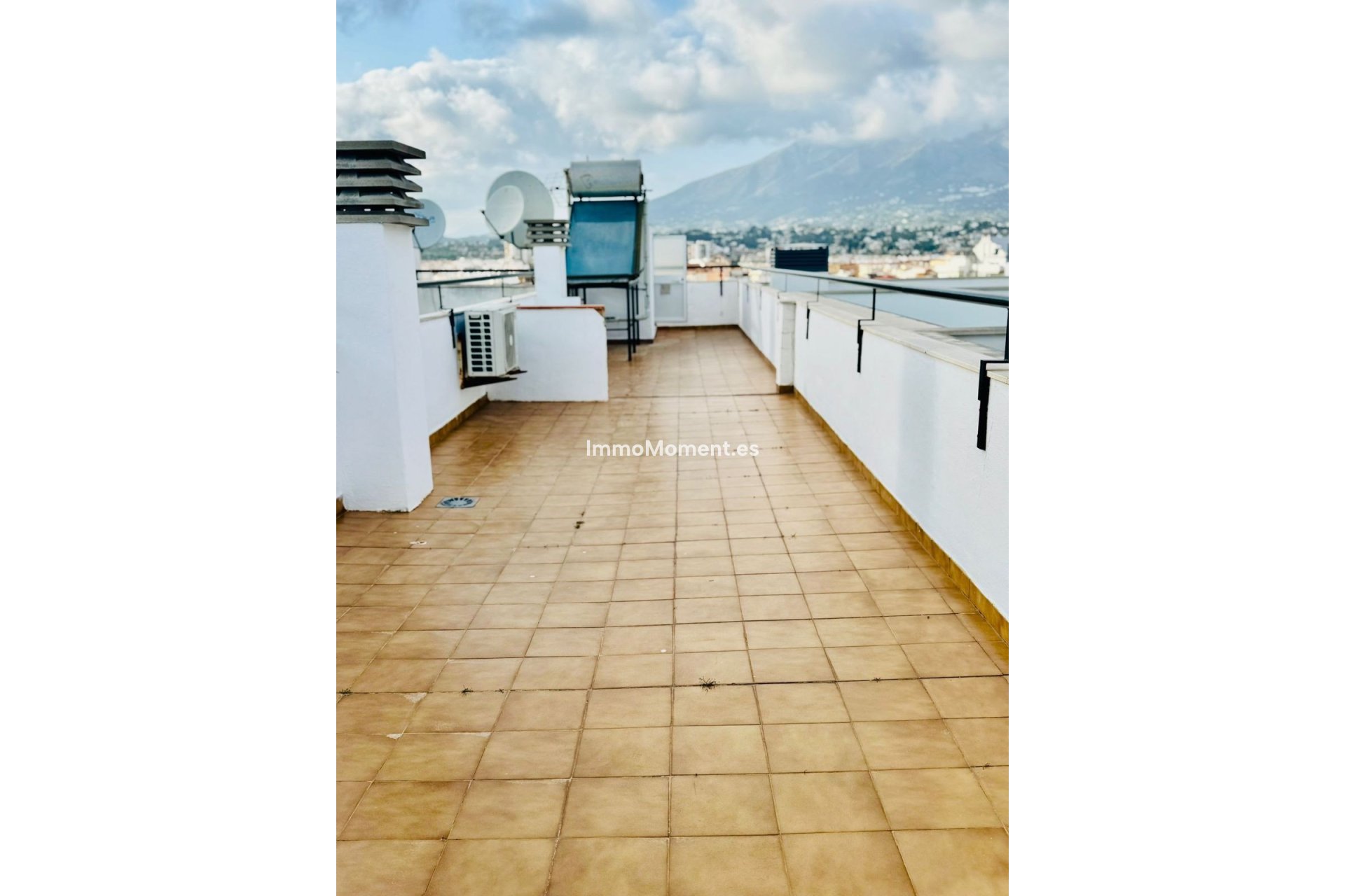 Resale - Apartment - Fuengirola - Fuengirola Centro