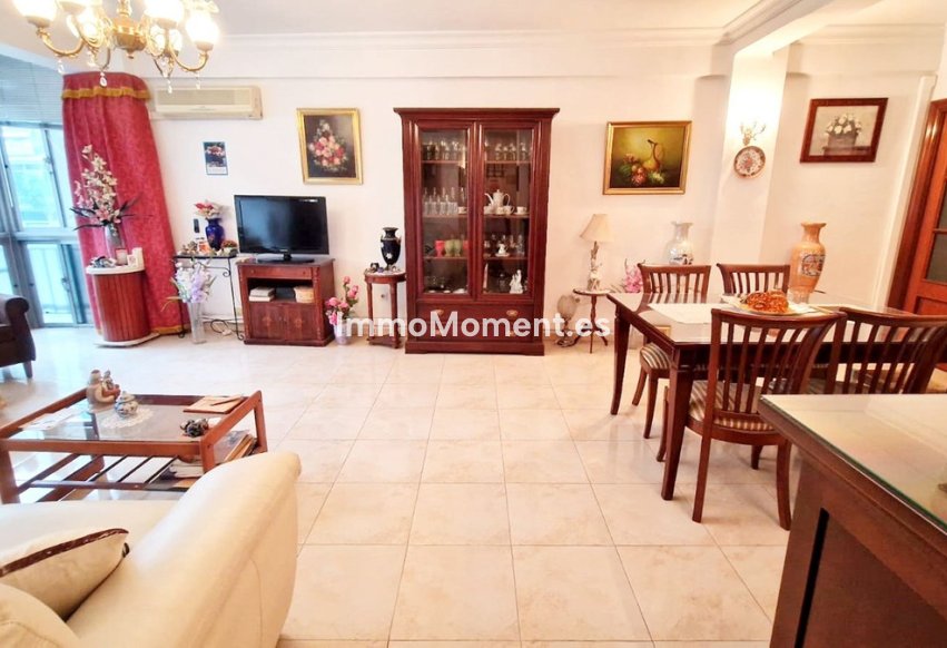 Resale - Apartment - Fuengirola - Fuengirola Centro